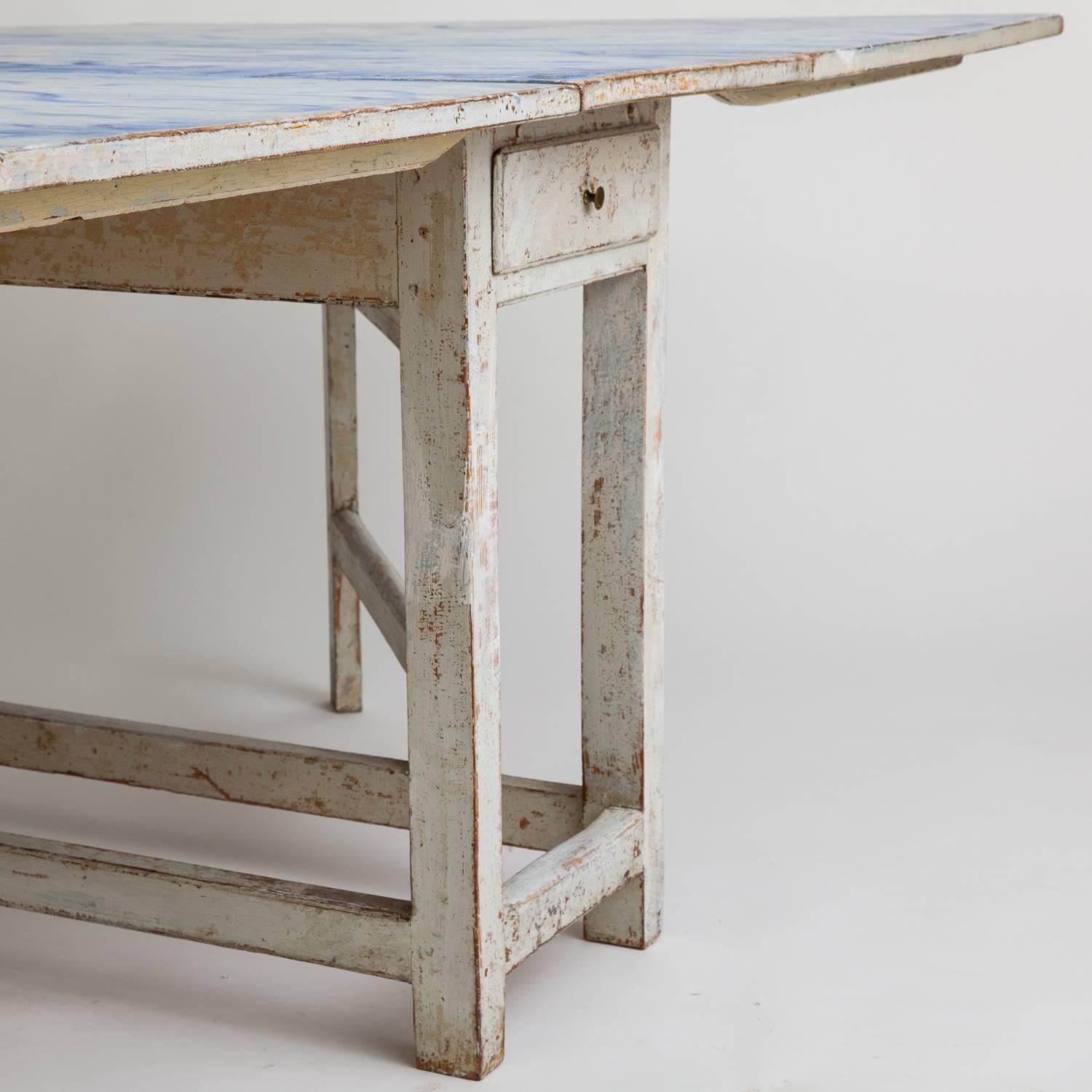 Wood Swedish Blue and White Original Painted Drop-Leaf Table, circa 1820