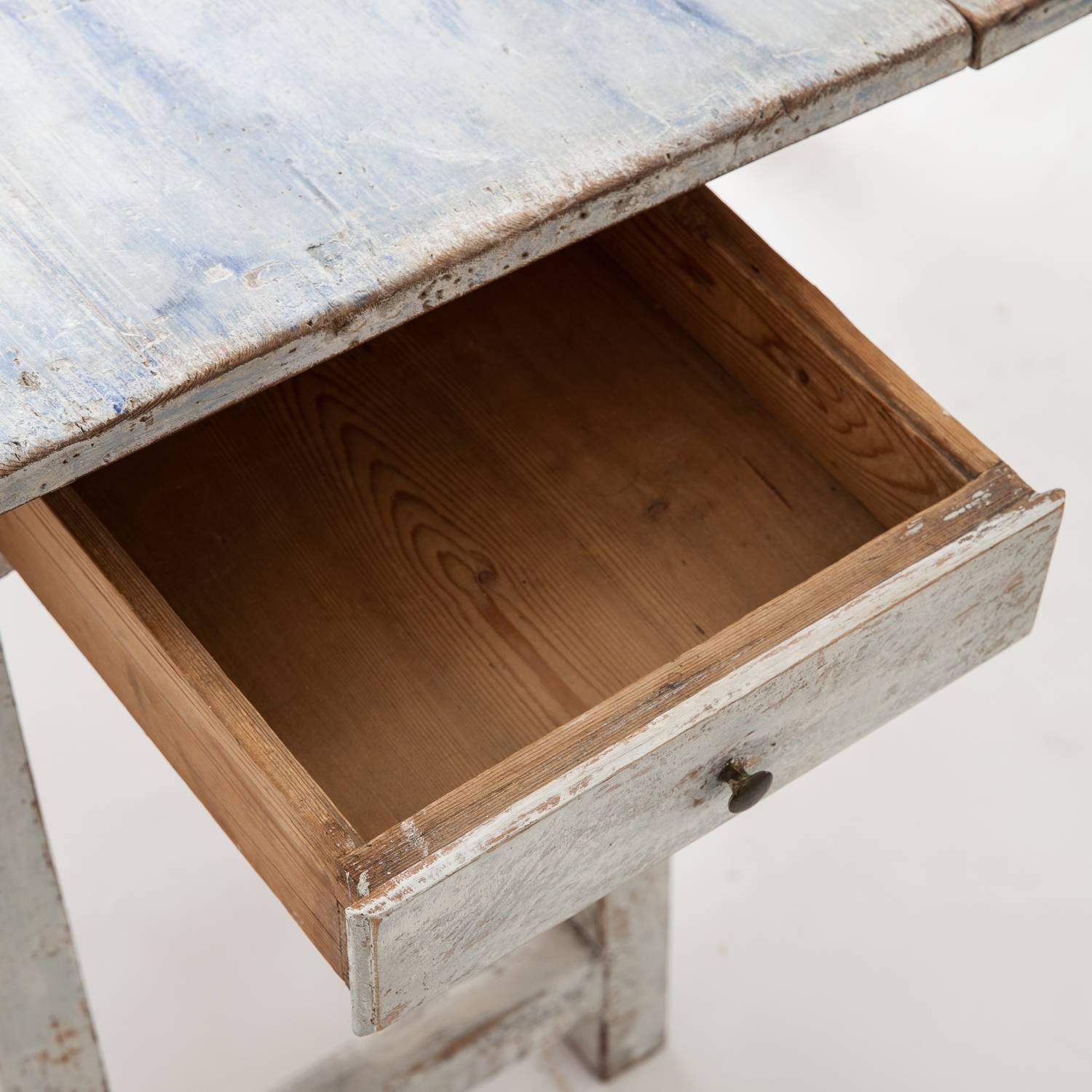 19th Century Swedish Blue and White Original Painted Drop-Leaf Table, circa 1820