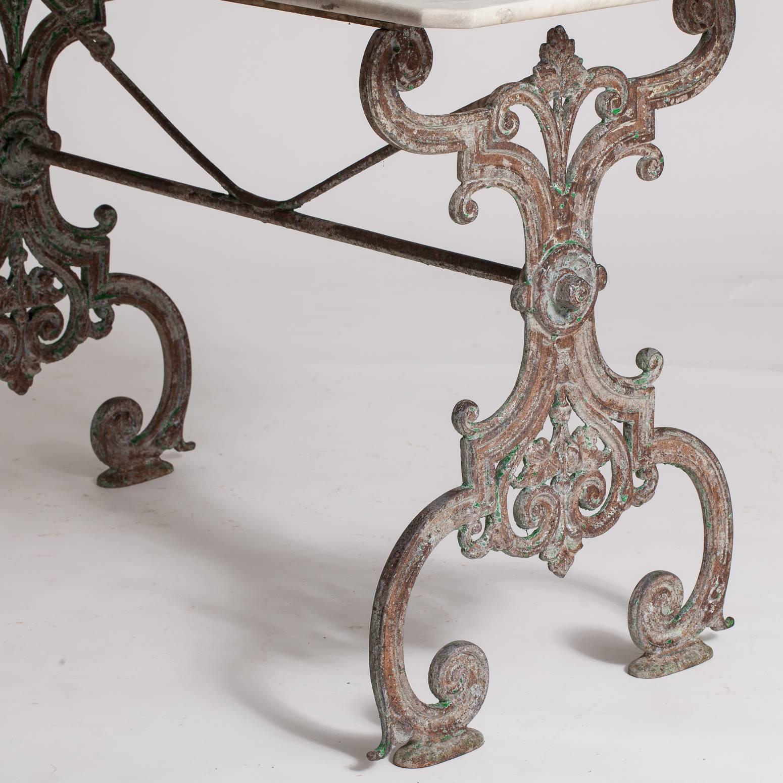 French Cast Iron Garden Table with Marble Top, circa 1880 In Excellent Condition In New Preston, CT