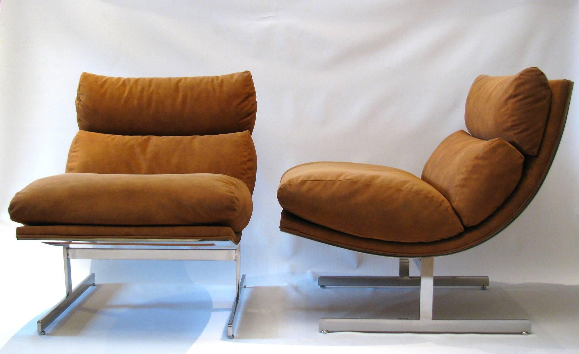 Kipp Stewart for Directional Pair of Lounge Chairs In Good Condition In Austin, TX
