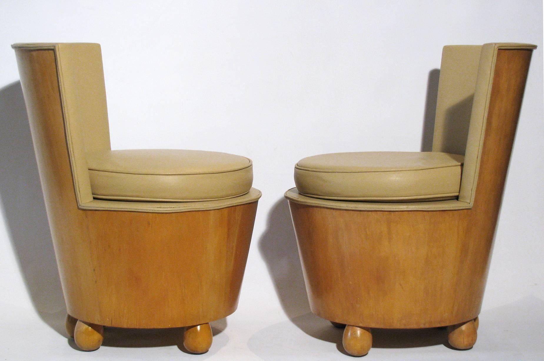 Art Deco Style Tub Chairs, Attributed to Elsie de Wolfe For Sale 2