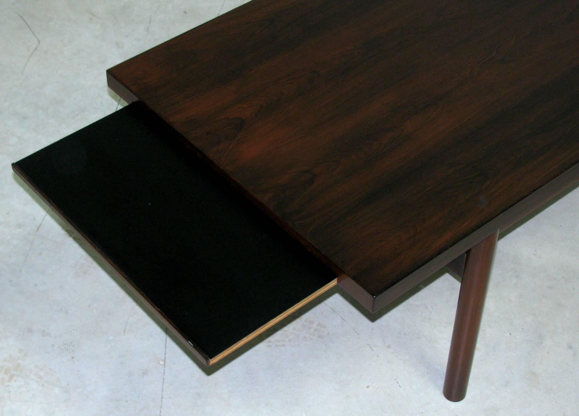 Stained Danish Modern Rosewood Coffee Table with Extending Top
