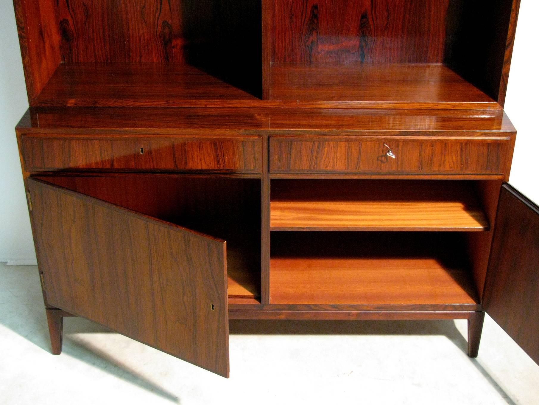 Mid-20th Century Rosewood Bookcase by Gunni Omann for Omann Jun For Sale
