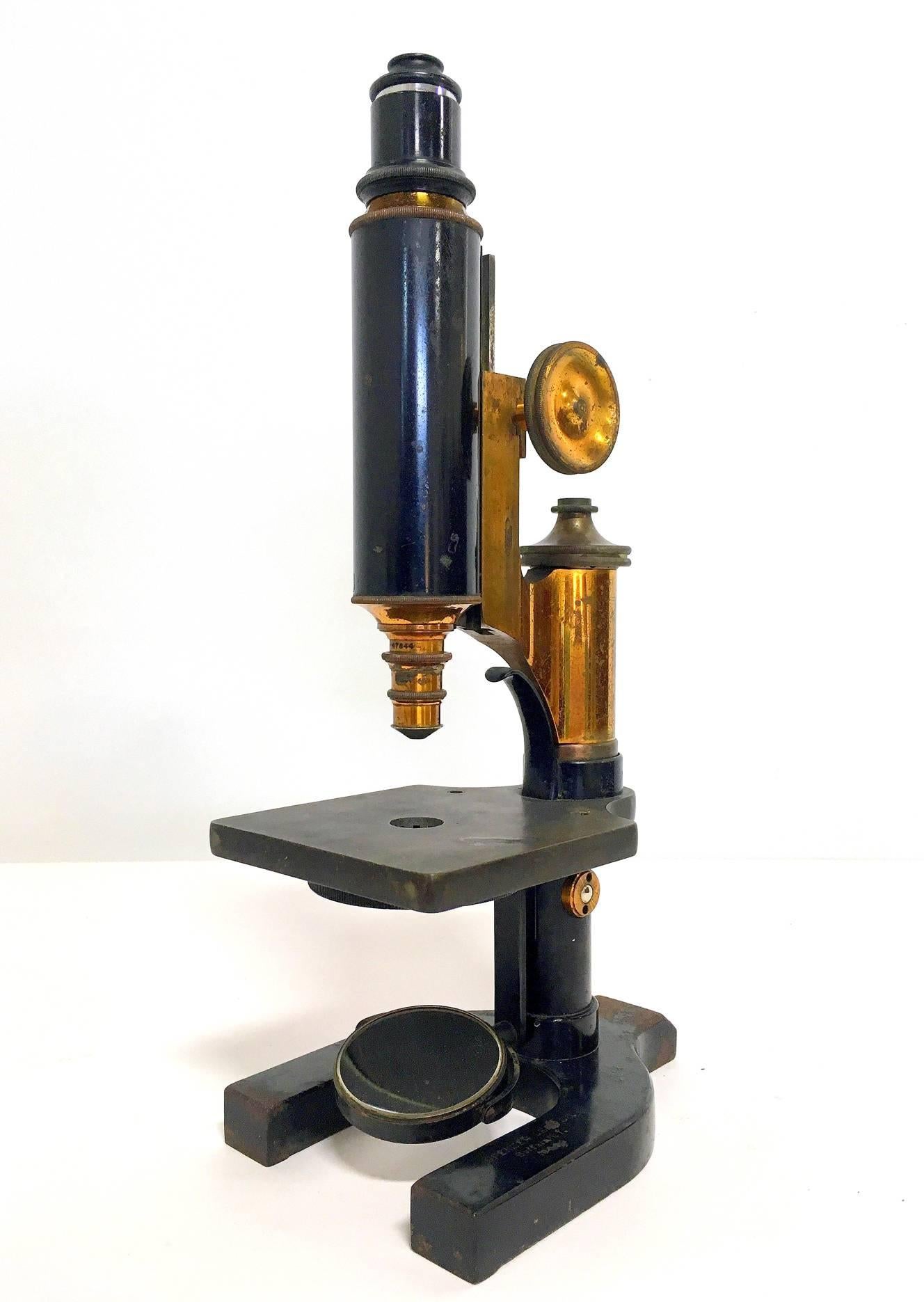Antique Spencer Brass Microscope In Excellent Condition For Sale In Austin, TX