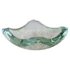 Bol en verre vert pâle de Fontana Arte, Italie, vers 1960