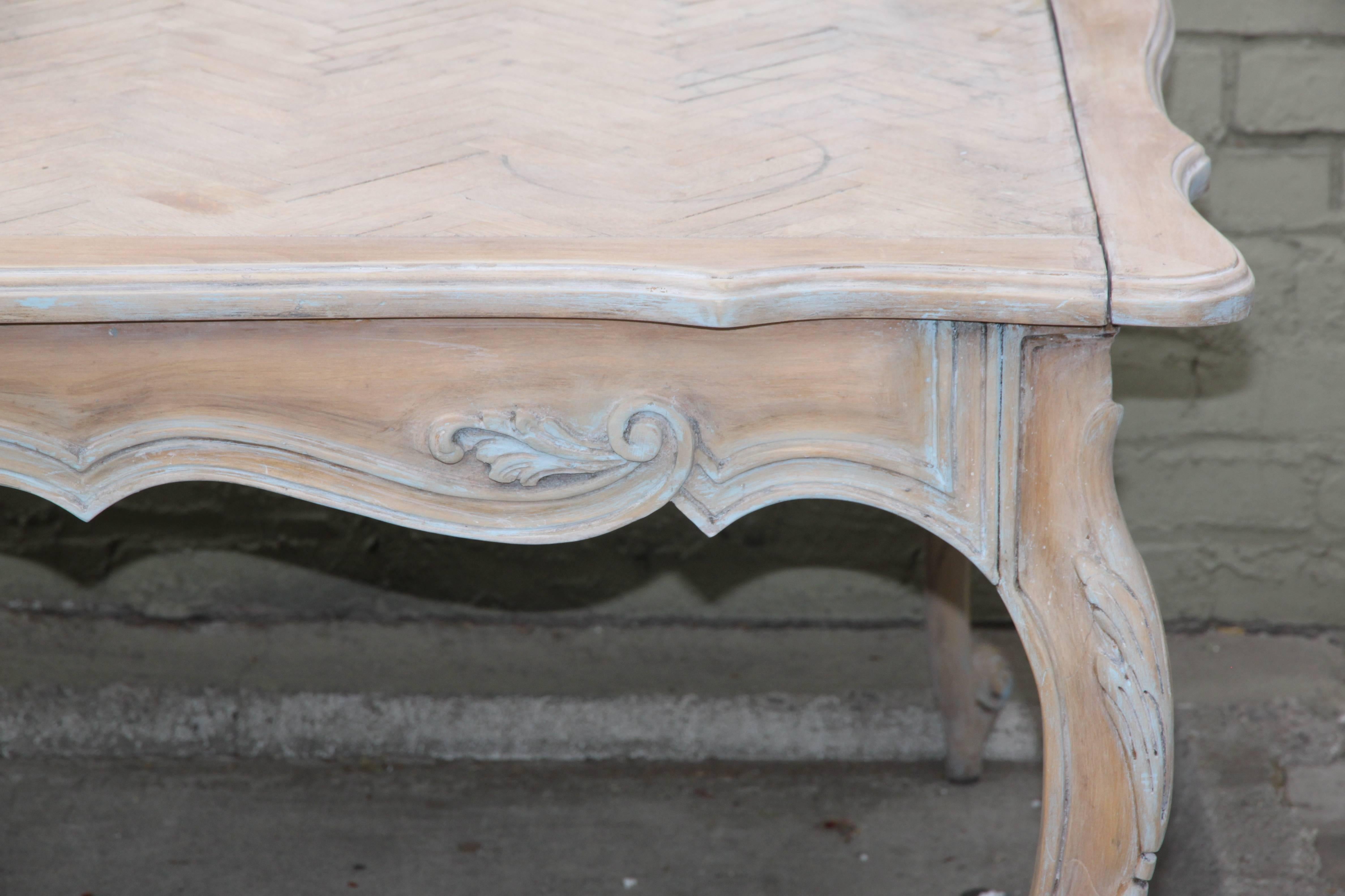 French Painted Louis XV Style Dining Table with Leaves 3