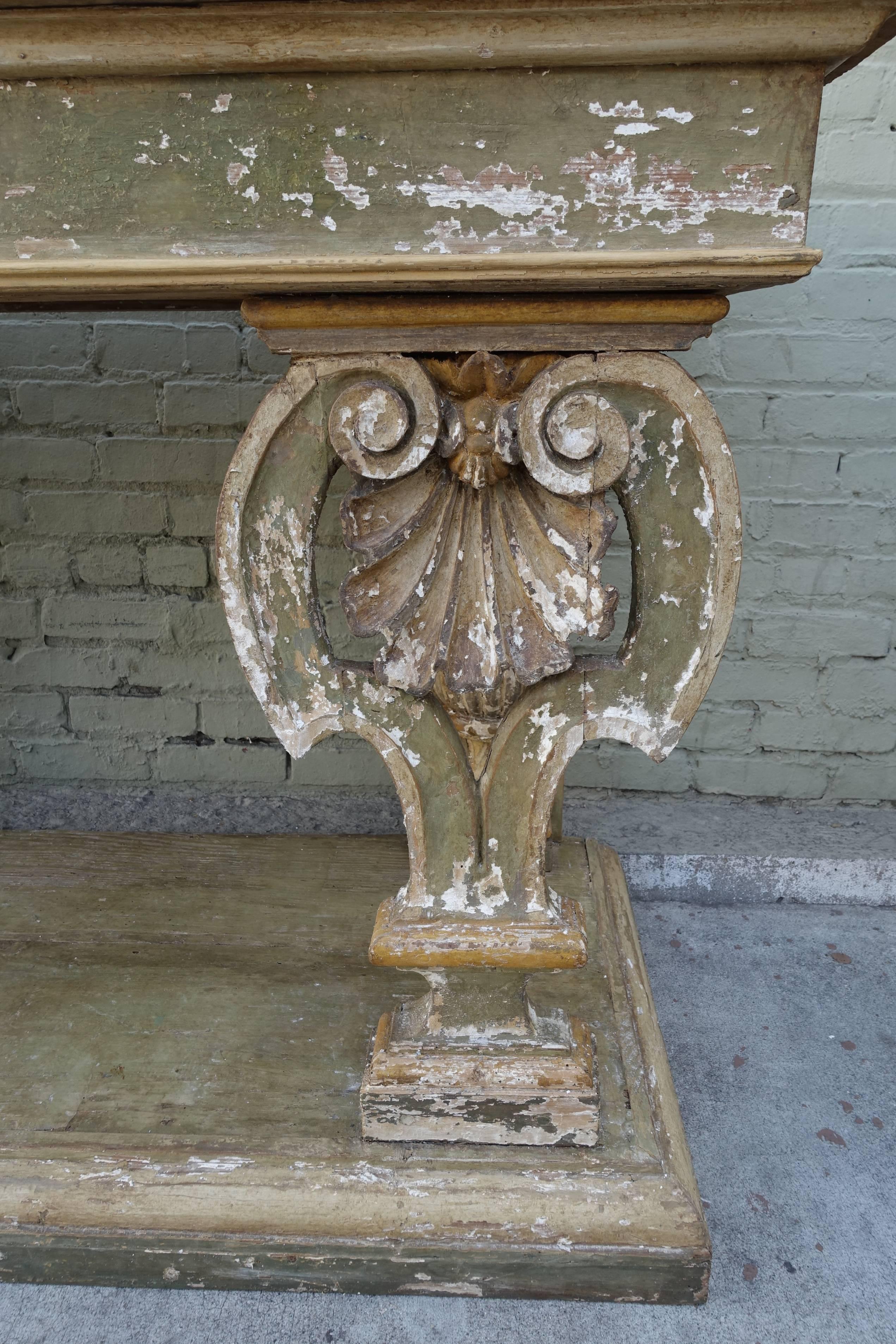 Pair of Early 19th Century Painted Italian Consoles In Distressed Condition In Los Angeles, CA