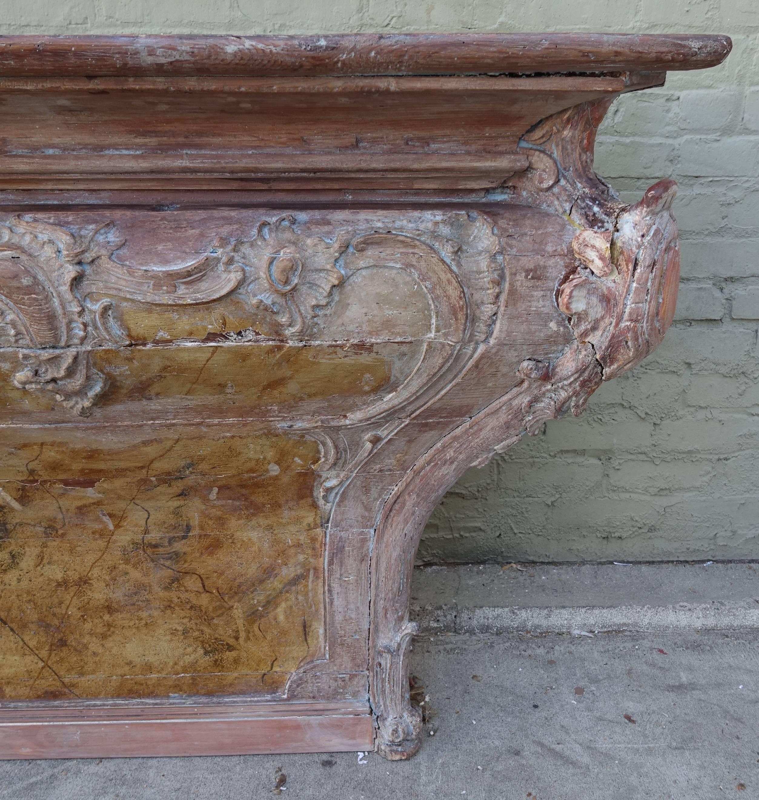 18th Century Italian Painted Altar Table In Distressed Condition In Los Angeles, CA