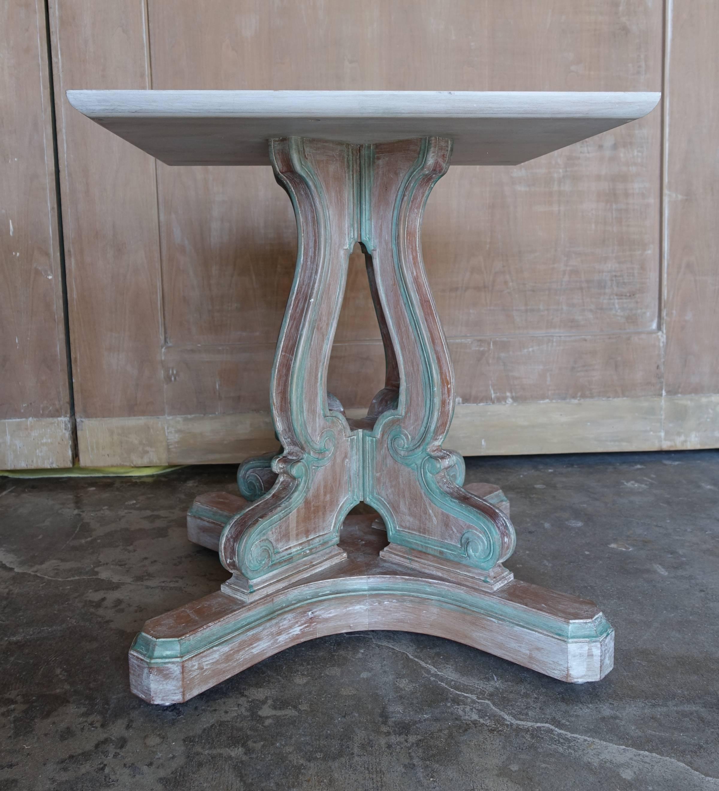 Italian Painted Pedestal Dining Table with Burl Wood Top In Distressed Condition In Los Angeles, CA