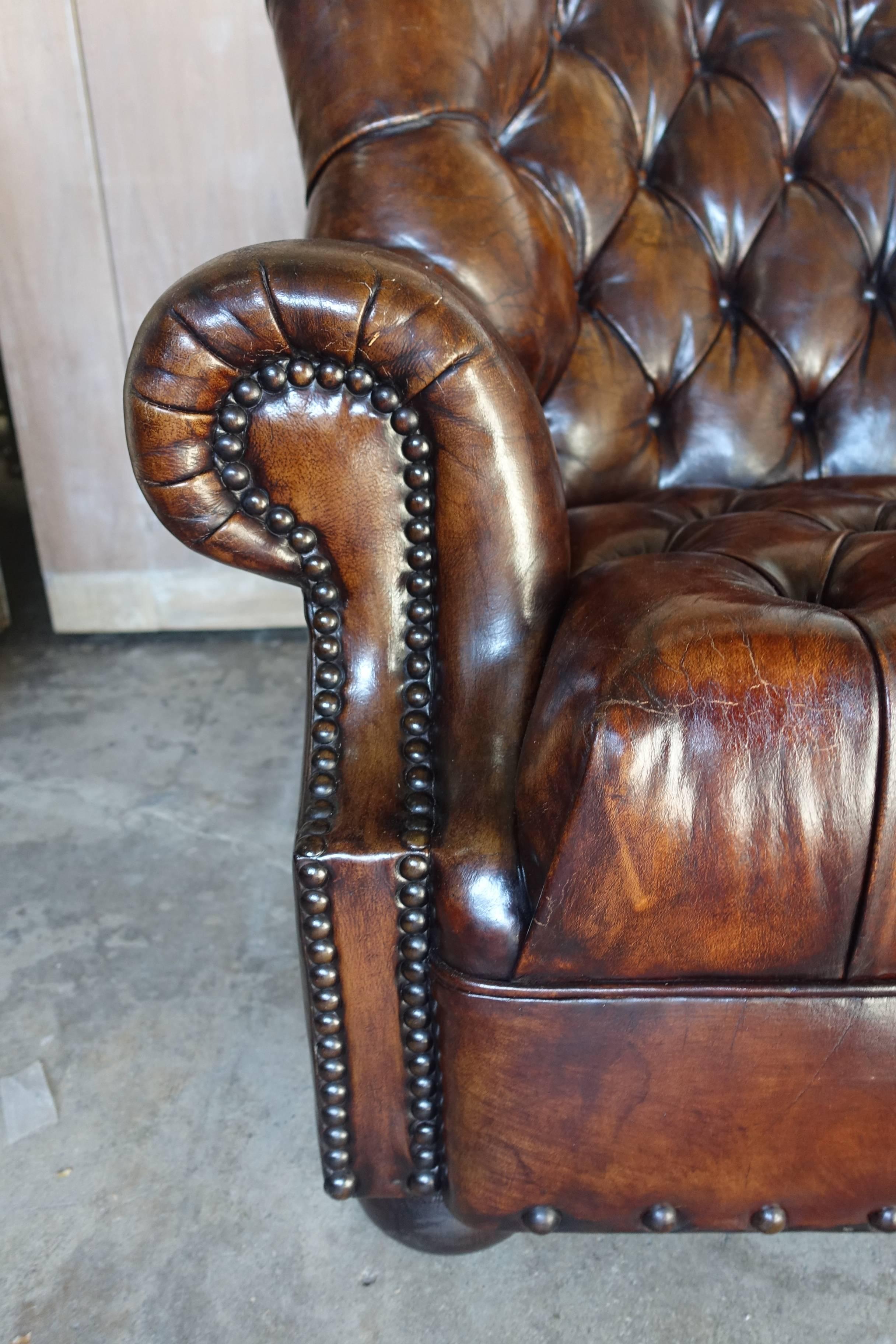 English Leather Tufted Sofa, circa 1930s 1