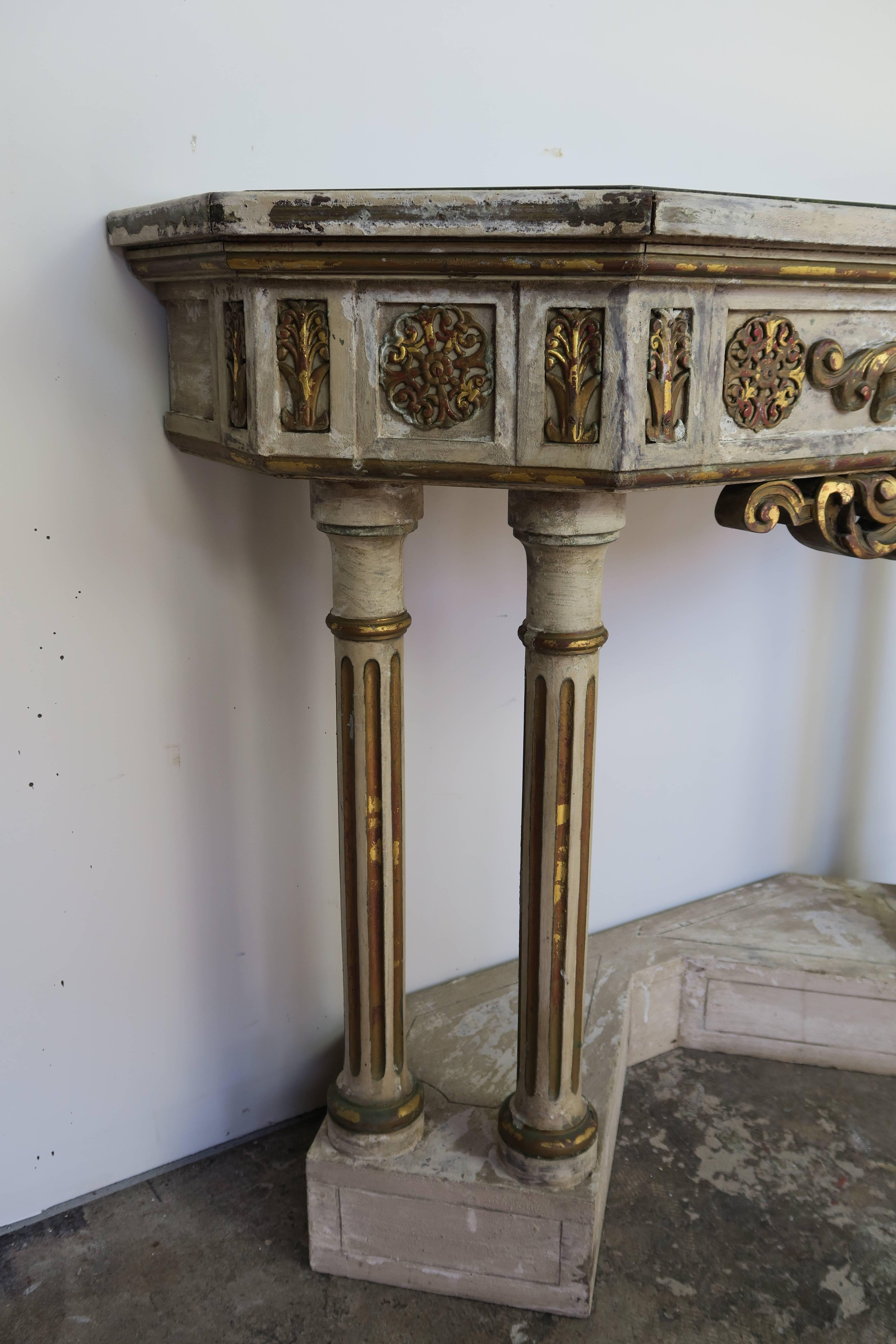 Mid-20th Century Italian Neoclassical Style Console with Gold Mirrored Top