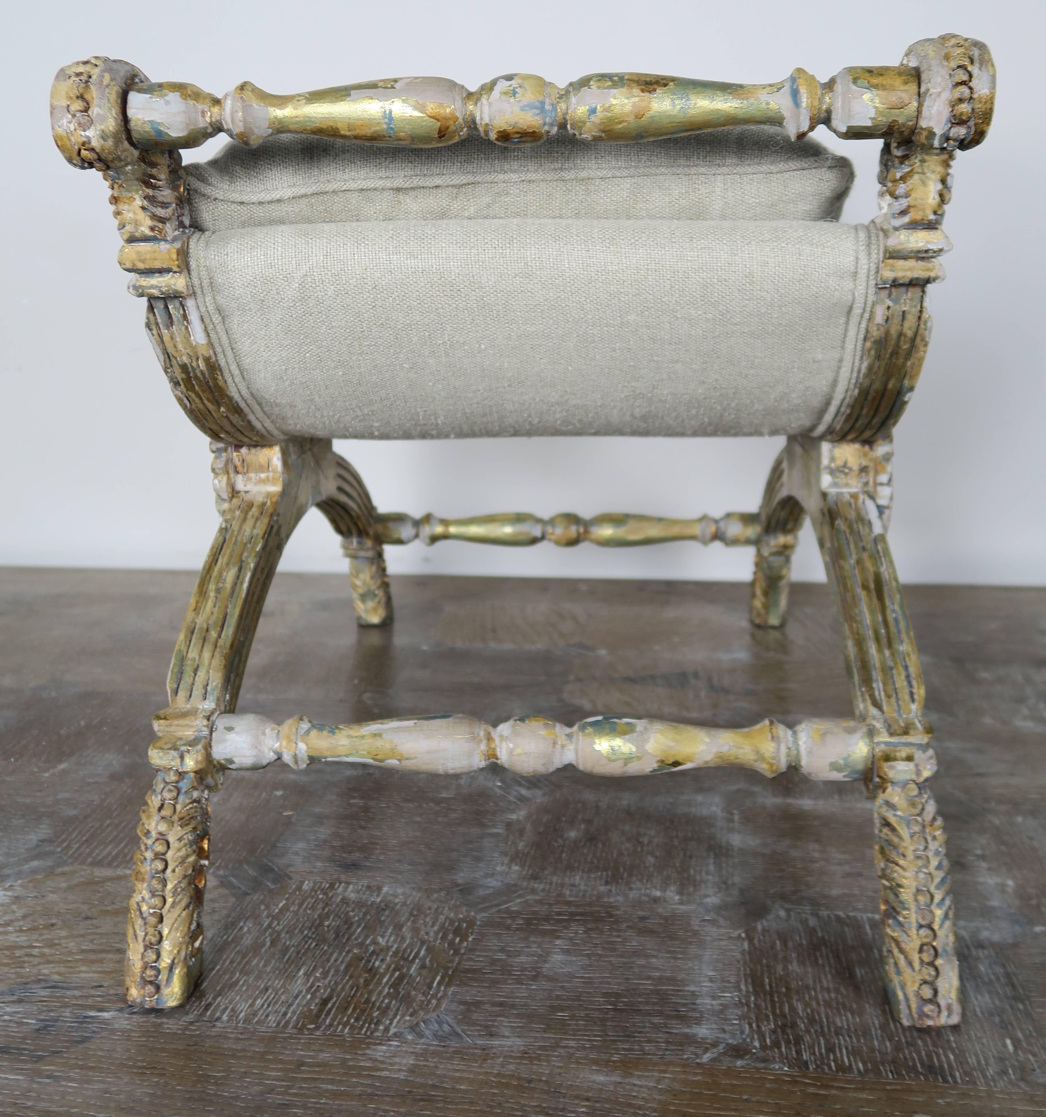 Early 20th Century Pair of Italian Giltwood X-Benches with Cushions