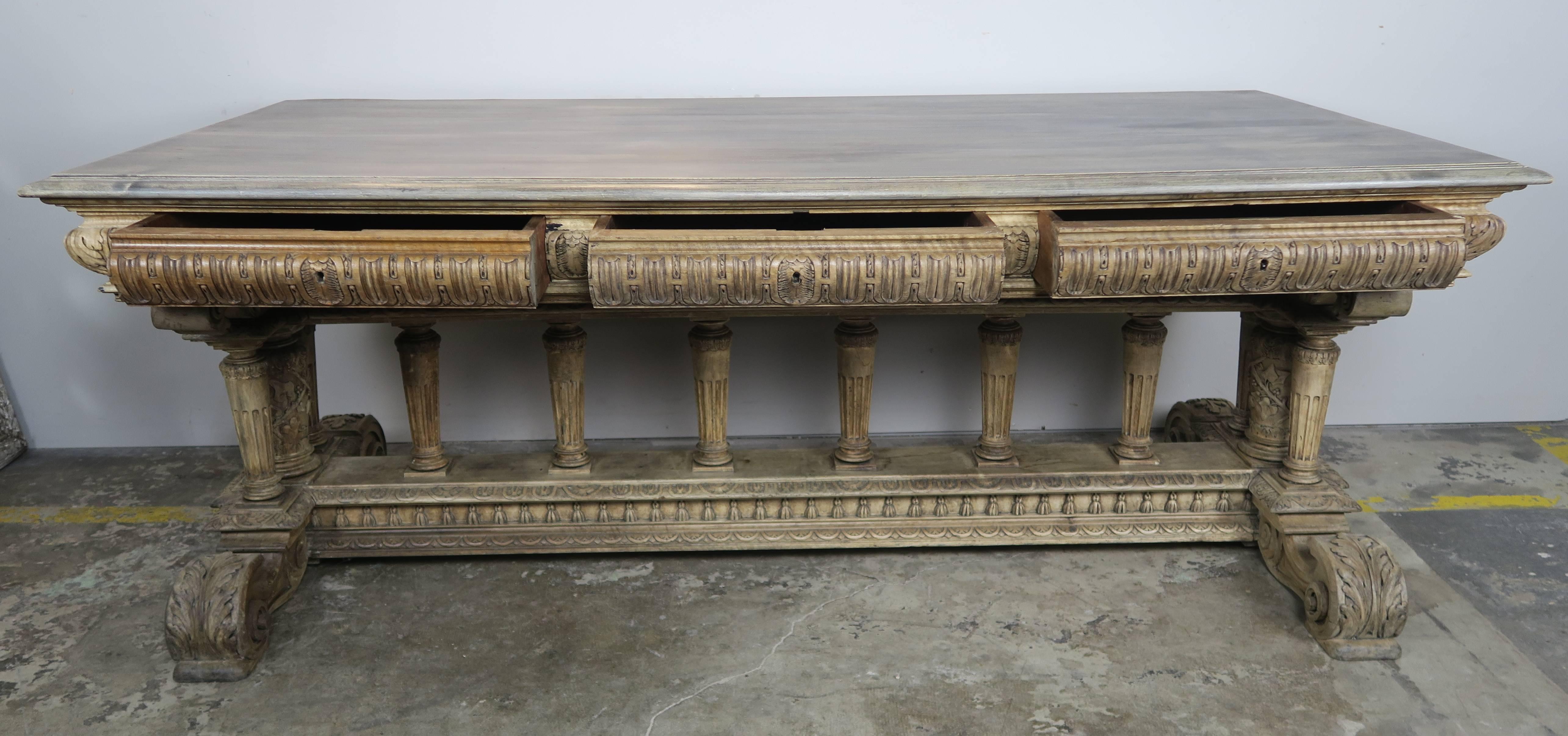 19th Century Italian Renaissance Style Desk with Drawers 3