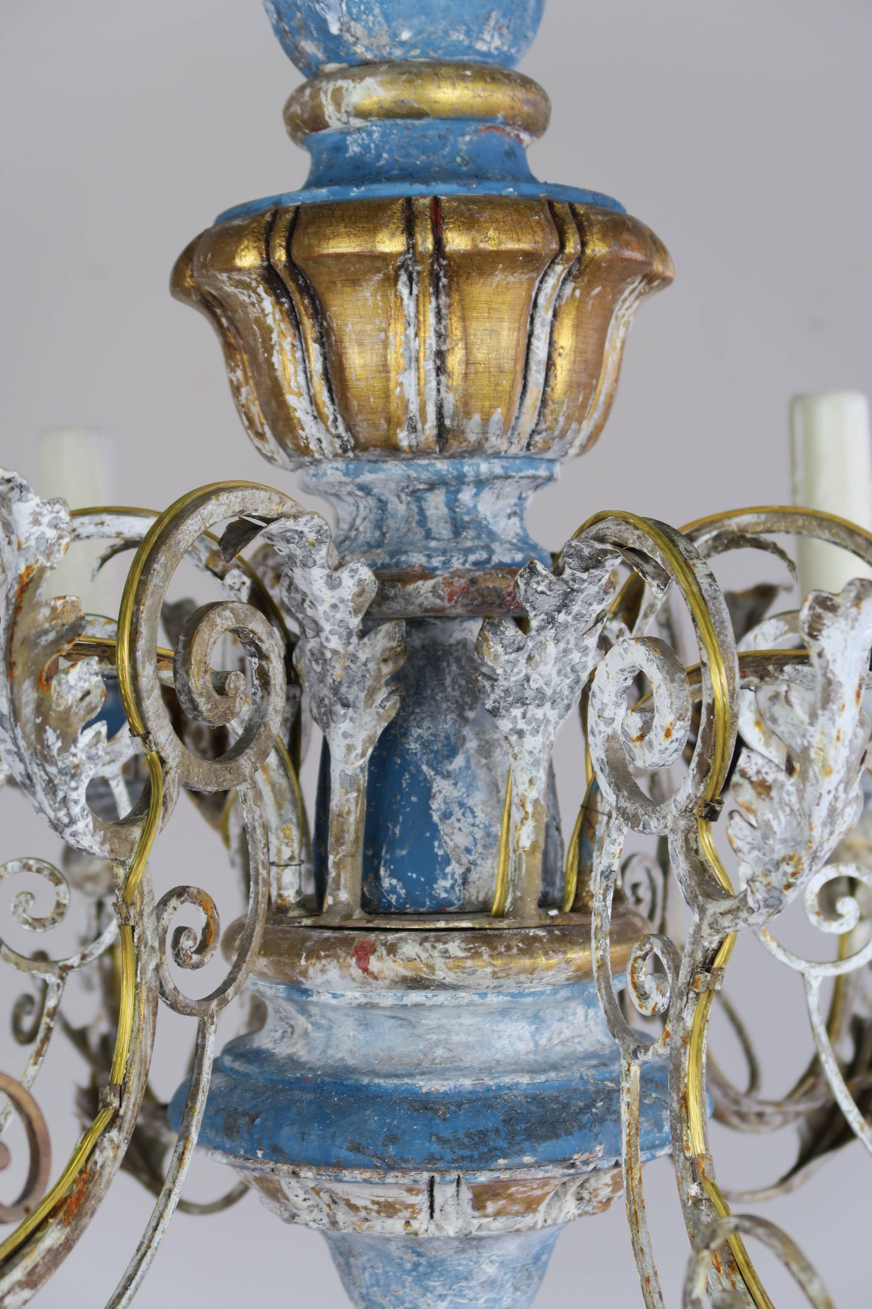 Italian Painted and Parcel Gilt Chandelier, circa 1900 3