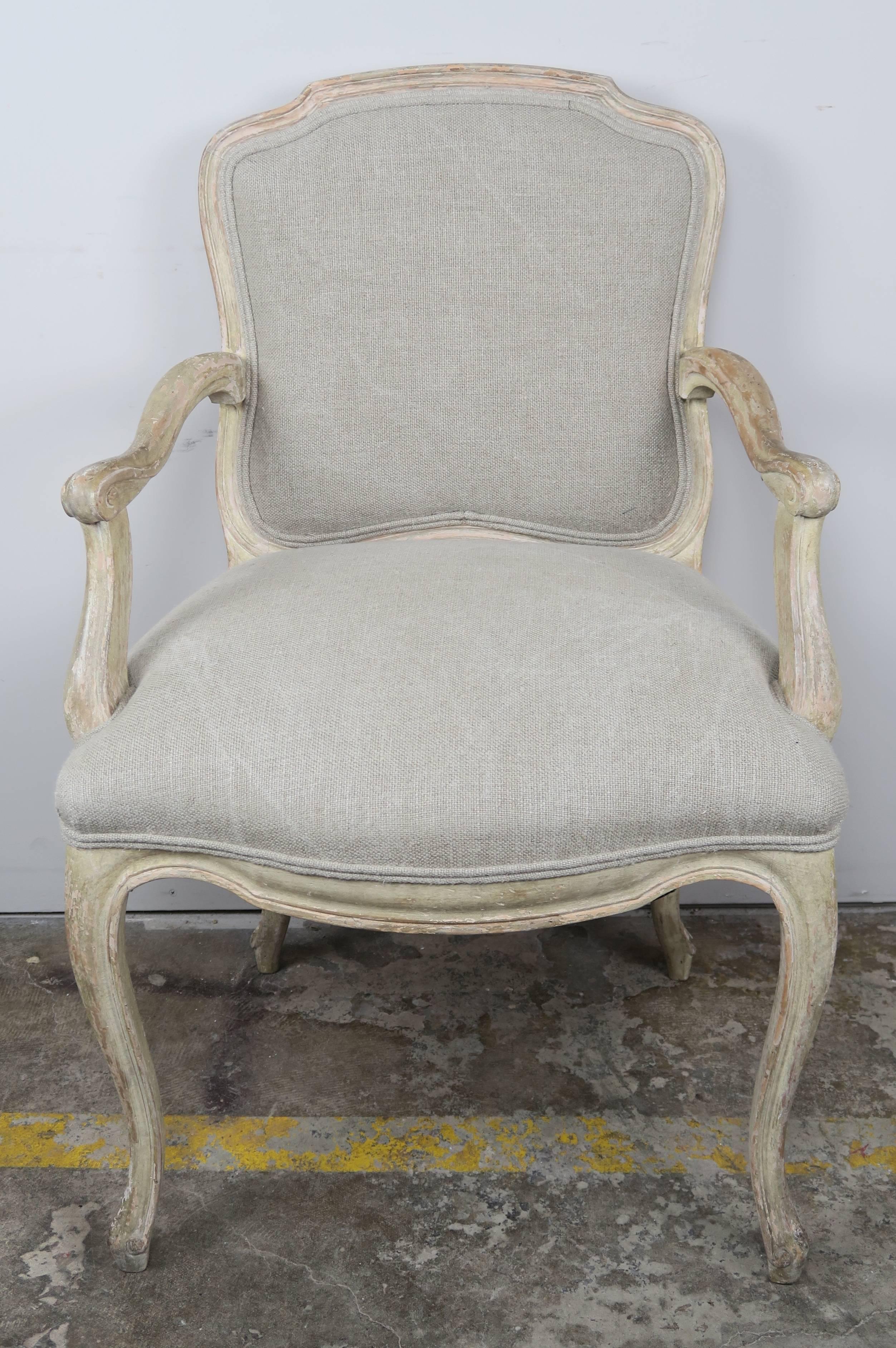 Set of Ten French Louis XV Style Dining Chairs In Distressed Condition In Los Angeles, CA
