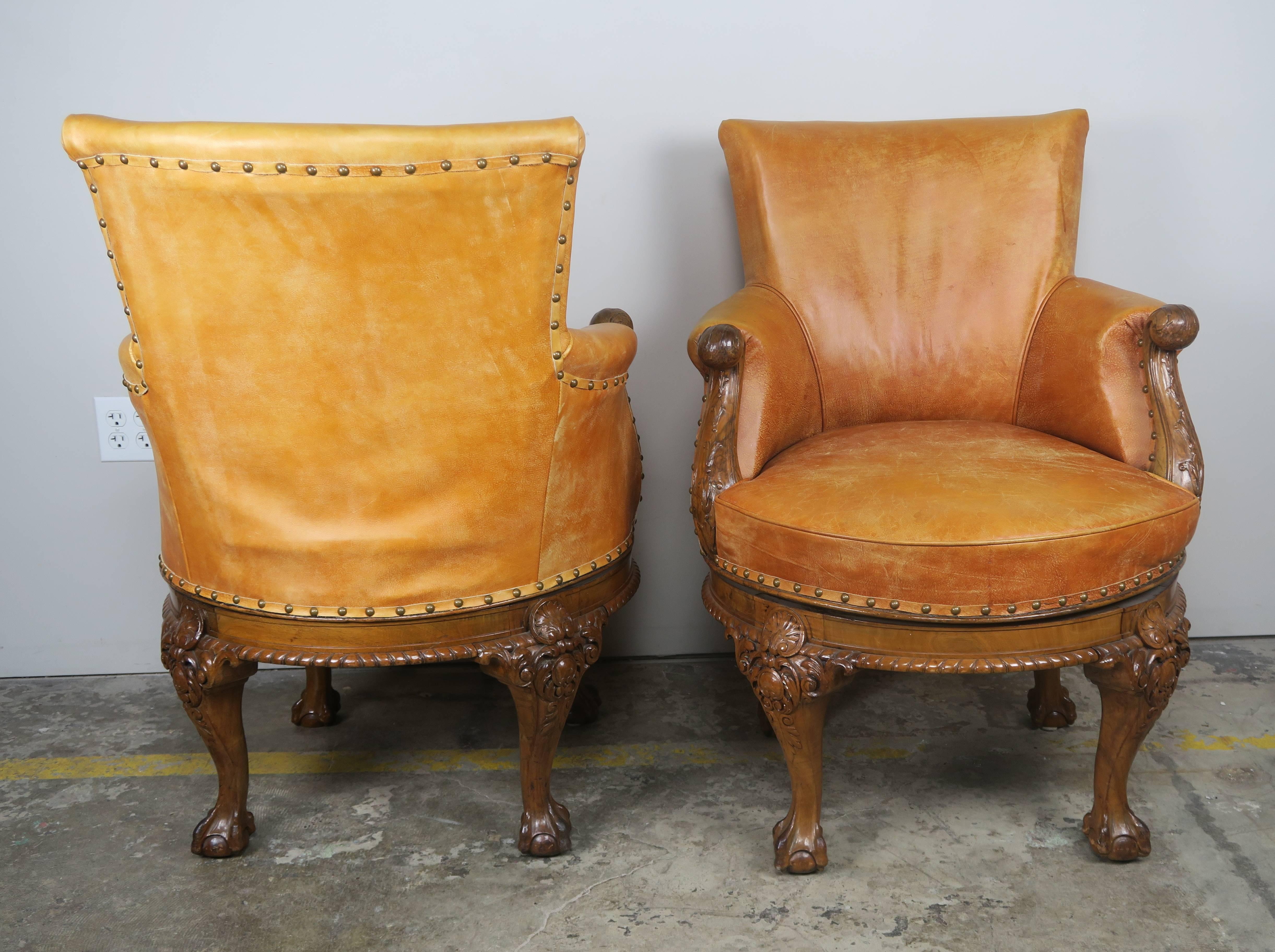 Pair of George II Style Walnut Swivel Library Chairs In Distressed Condition In Los Angeles, CA