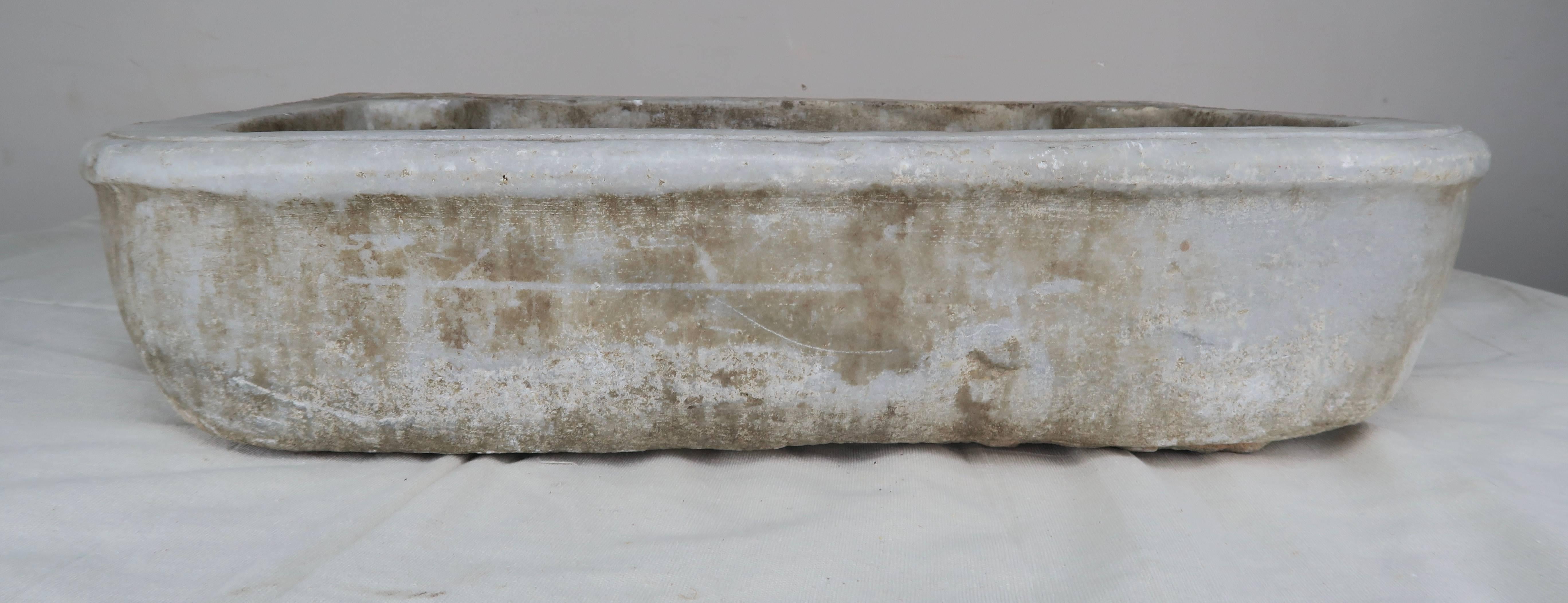 Classical Roman 19th Century Italian Carrara Marble Sink