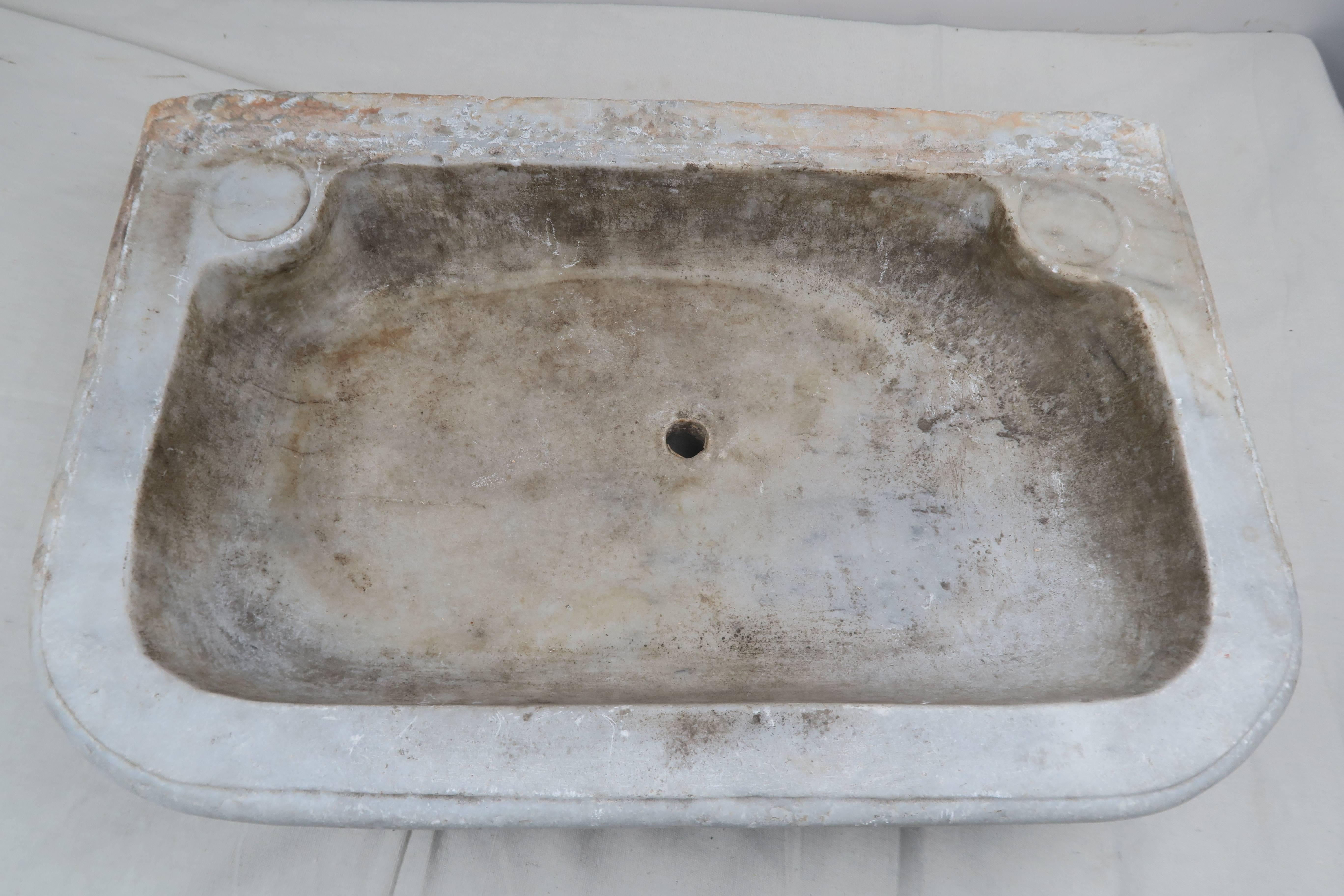 19th Century Italian Carrara Marble Sink 4