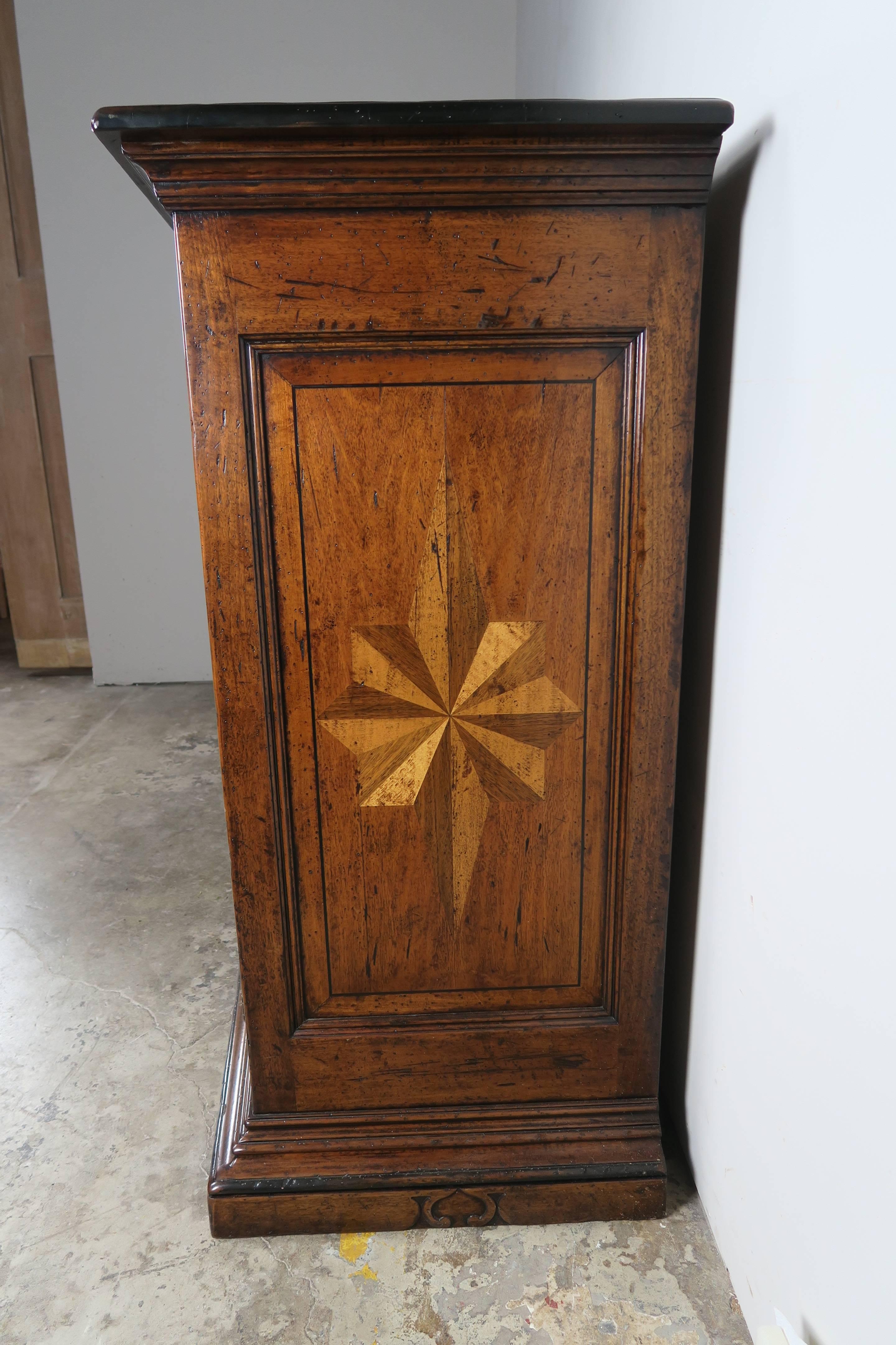 Italian Walnut Credenza with Inlaid Star In Excellent Condition In Los Angeles, CA