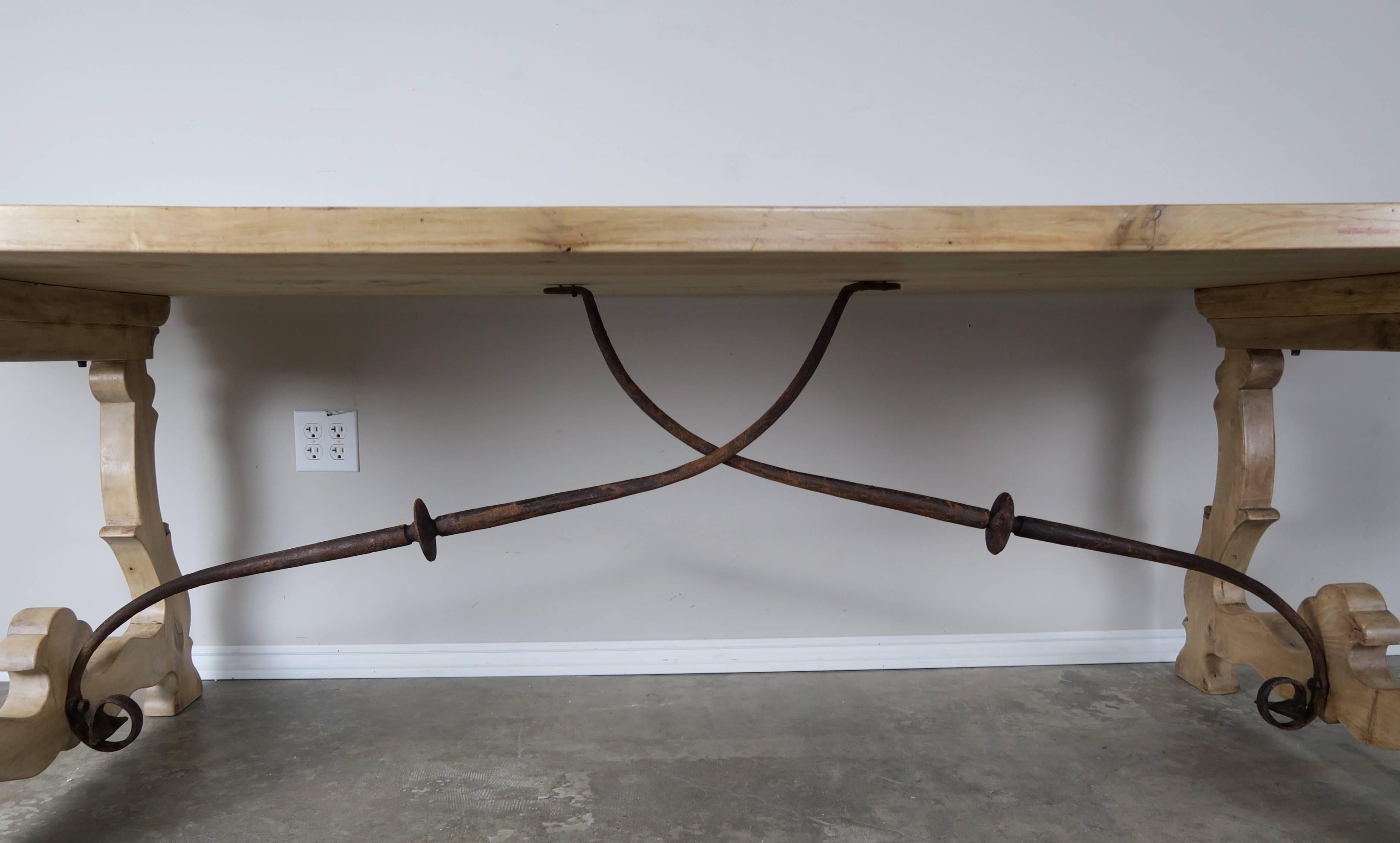 Bleached Spanish Baroque Style Walnut Refractory Dining Table, circa 1900s