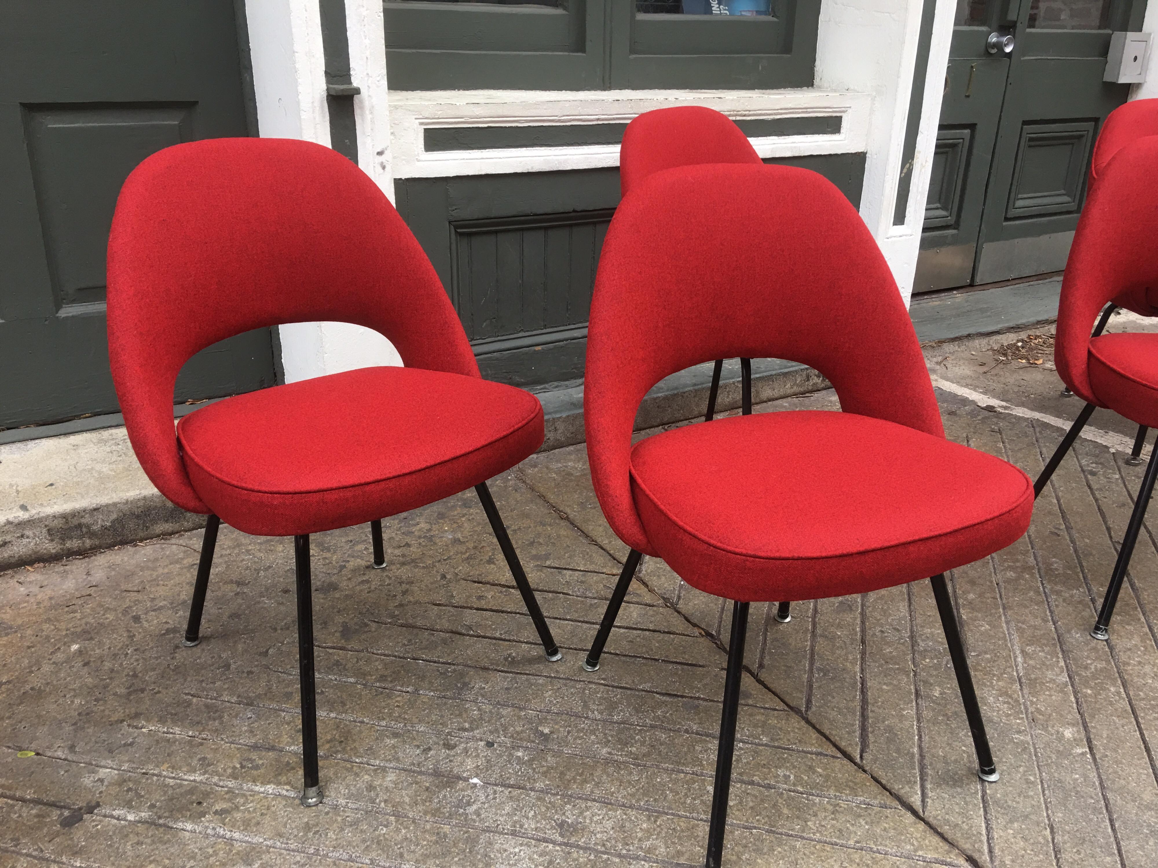 Eero Saarinen for Knoll Set of Six Dining Chairs (amerikanisch)