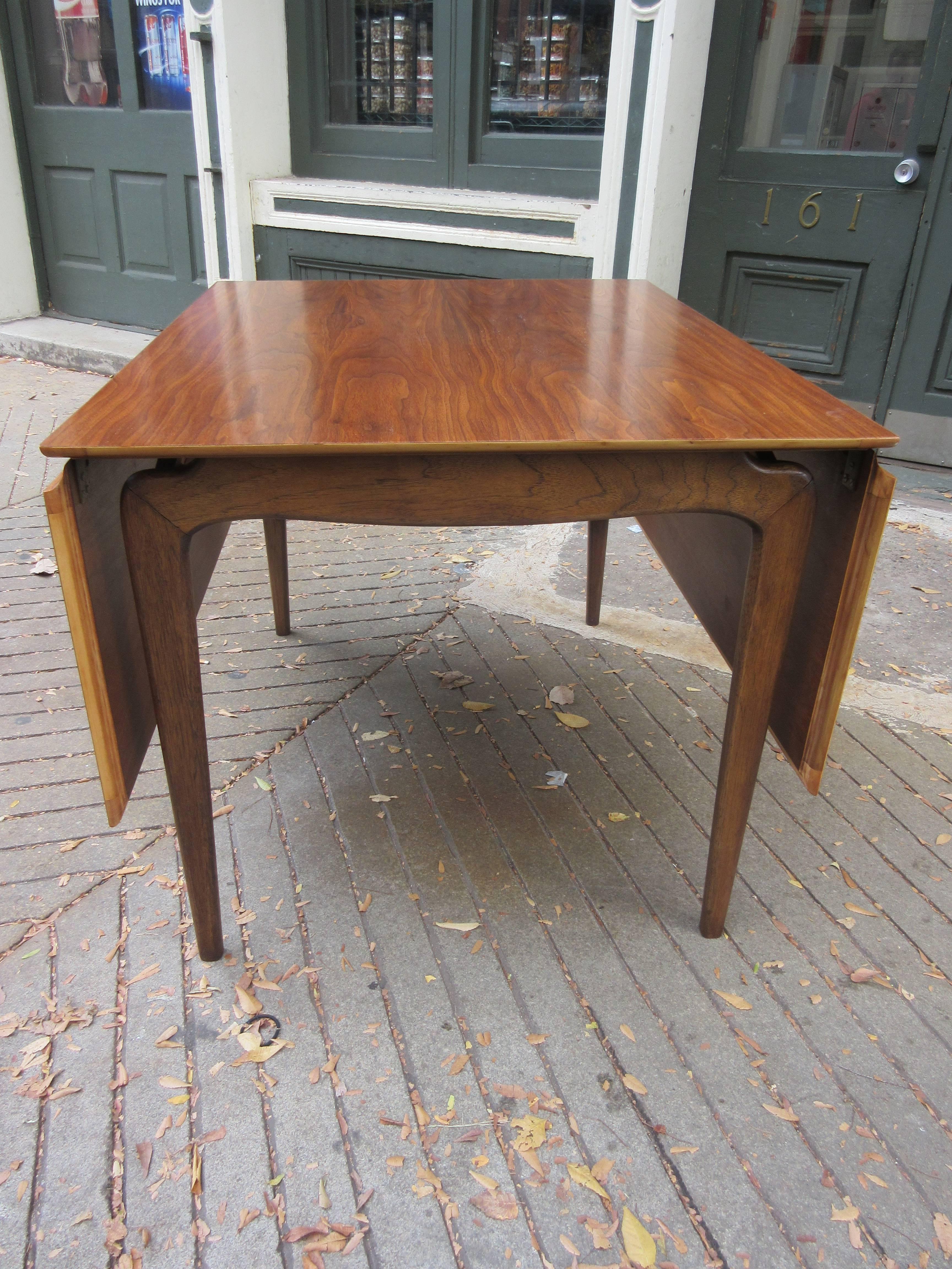 drop leaf table