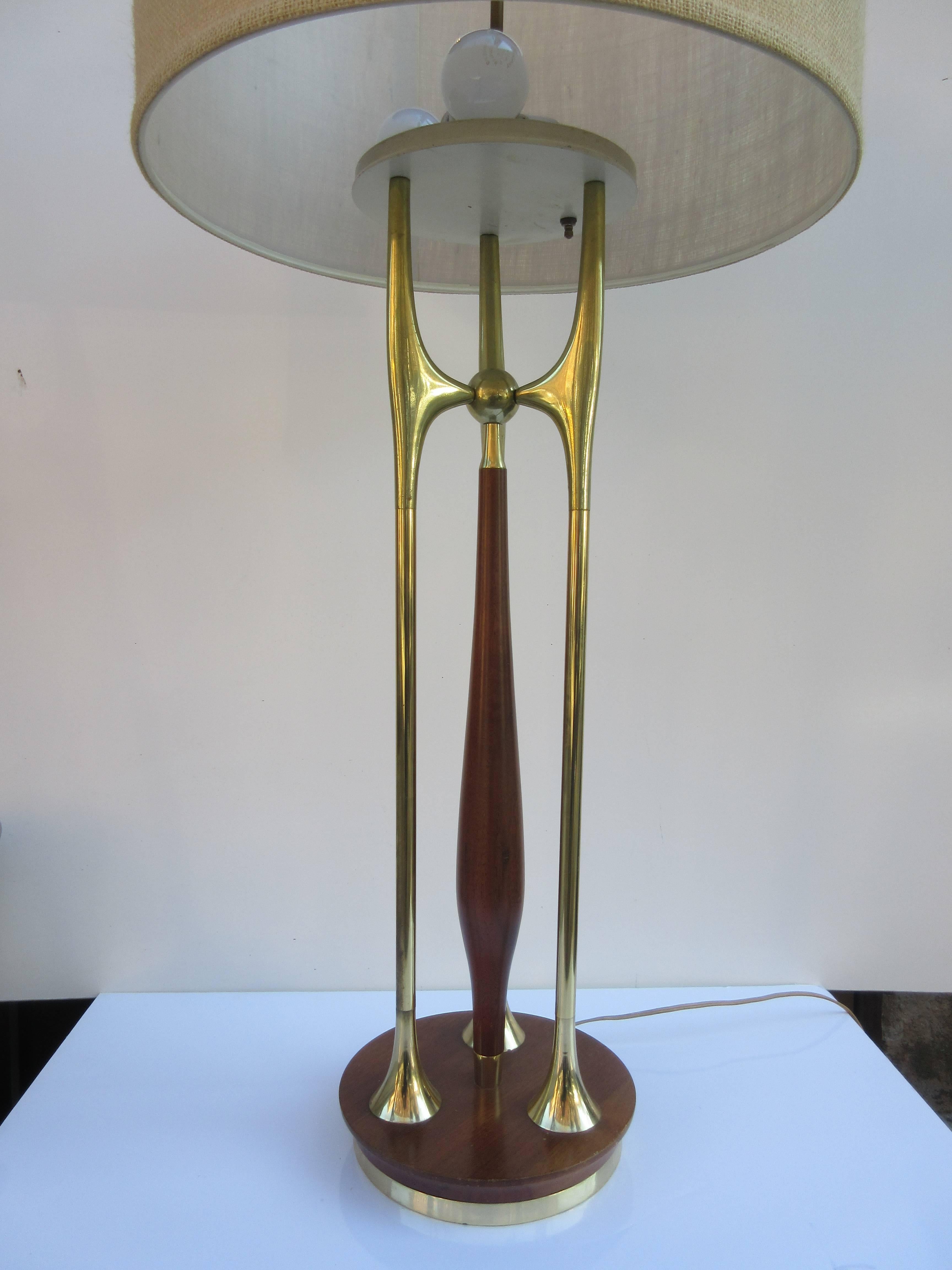 20th Century Large Brass and Walnut Laurel Lamp