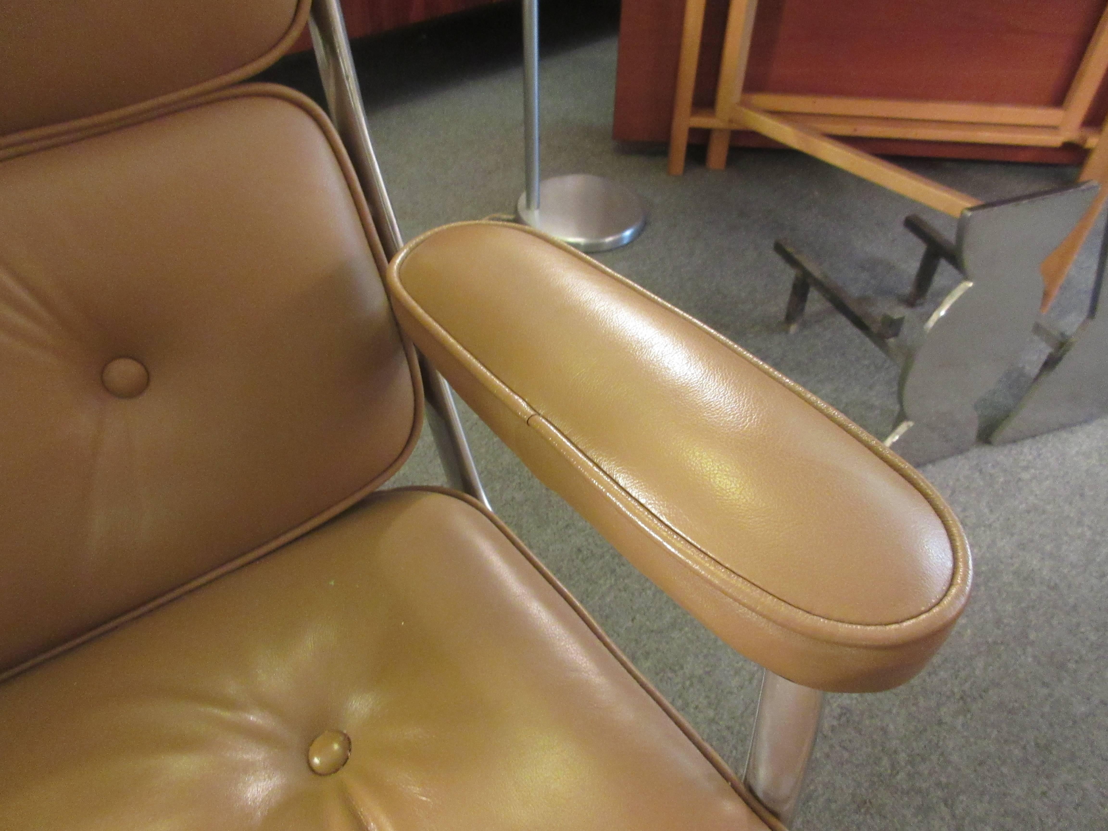 Mid-Century Modern Eames Time Life Leather Chair for Herman Miller