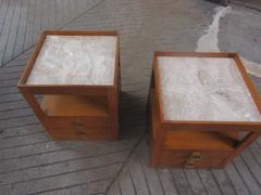 American 1940s Pair of Oak Nightstands