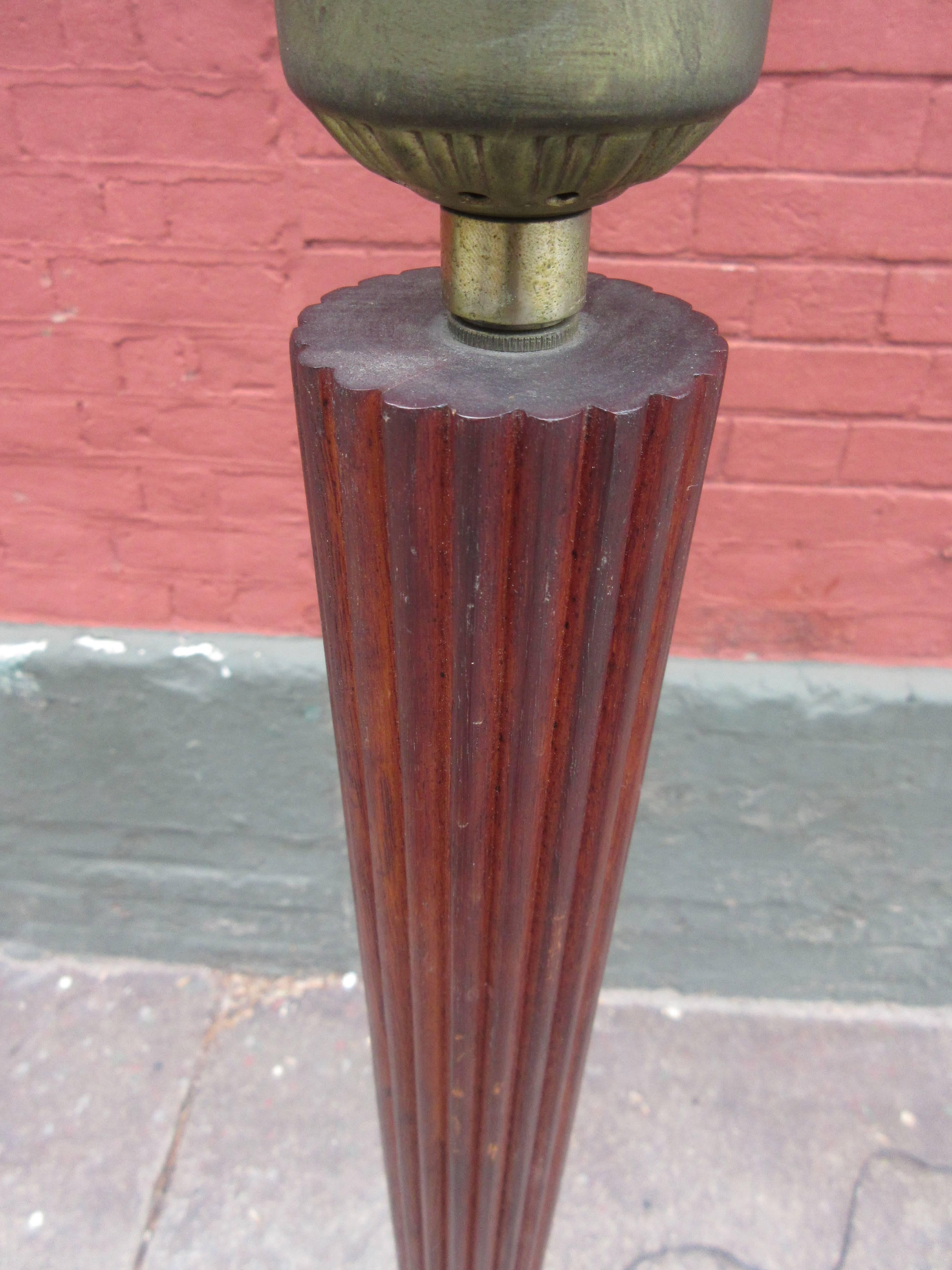 Mid-Century Modern Rare Vladimir Kagan Tri-Symmetric Floor Lamp