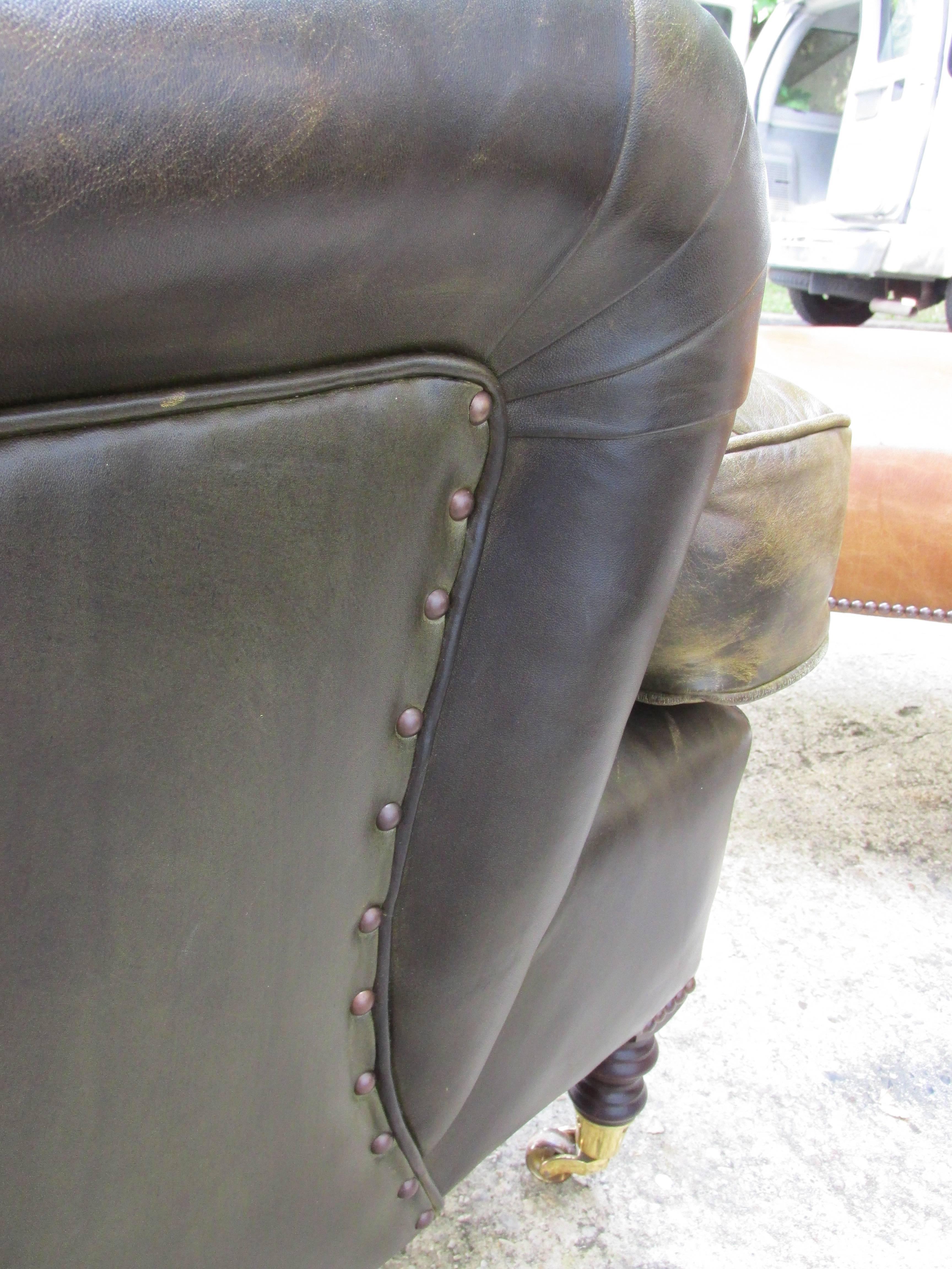 George Smith Pair of Medium Std. Armchairs in Dark Green Leather In Excellent Condition In Philadelphia, PA