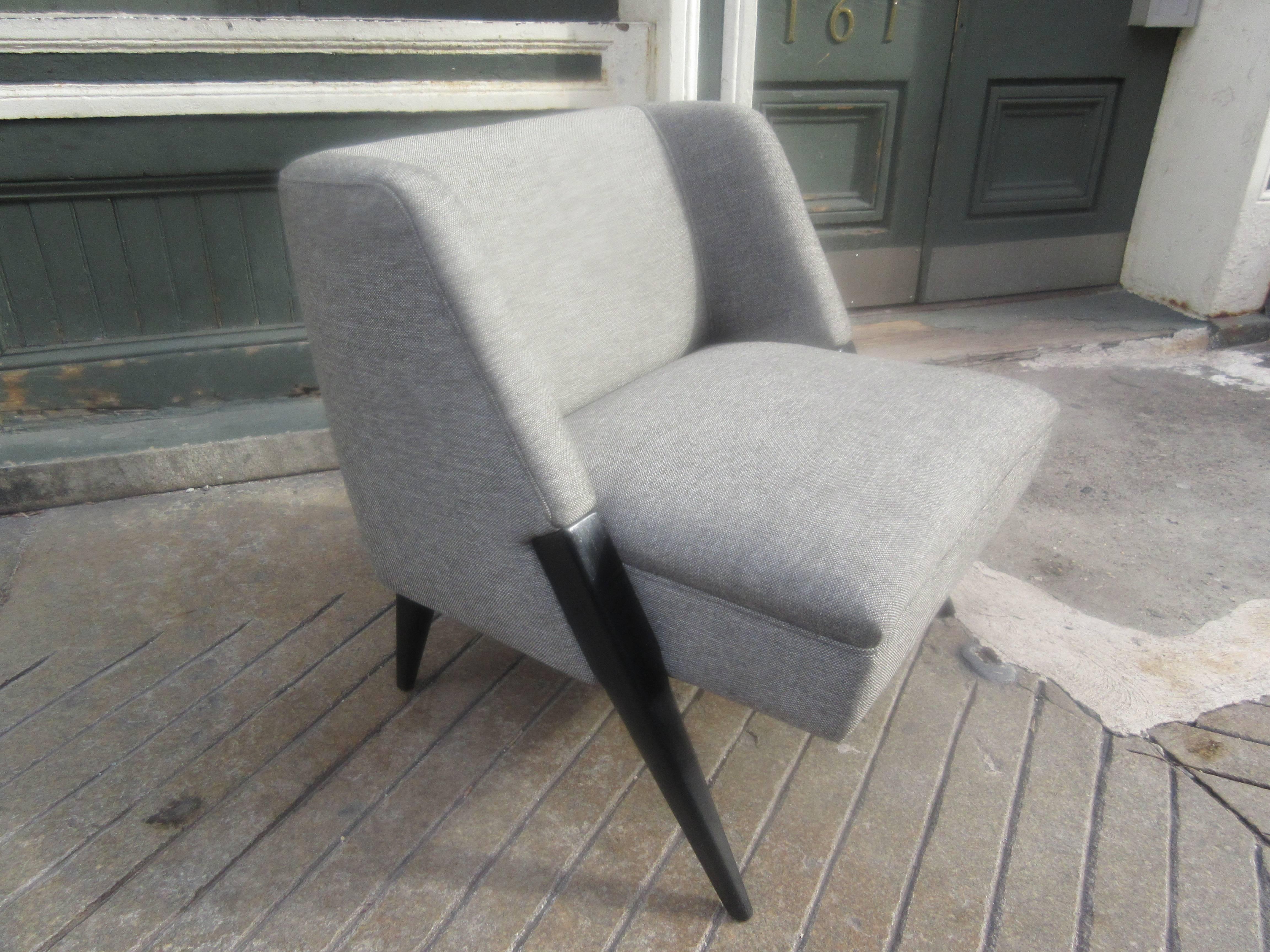 Mid-Century Modern 1950s Armchair in the Style of Adrian Pearsall