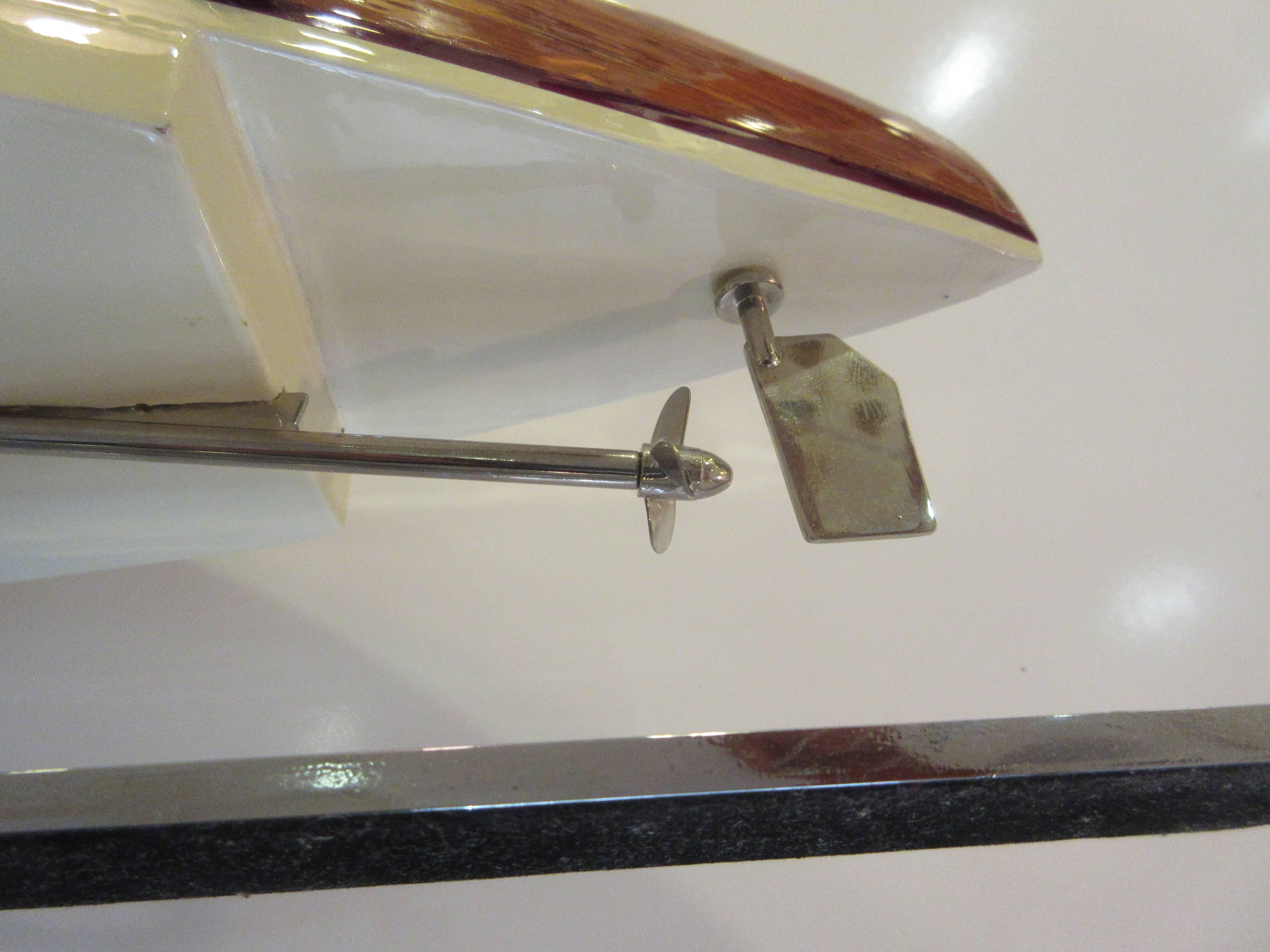Chris-Craft Scale Model Mahogany Inboard Motor Runabout 1