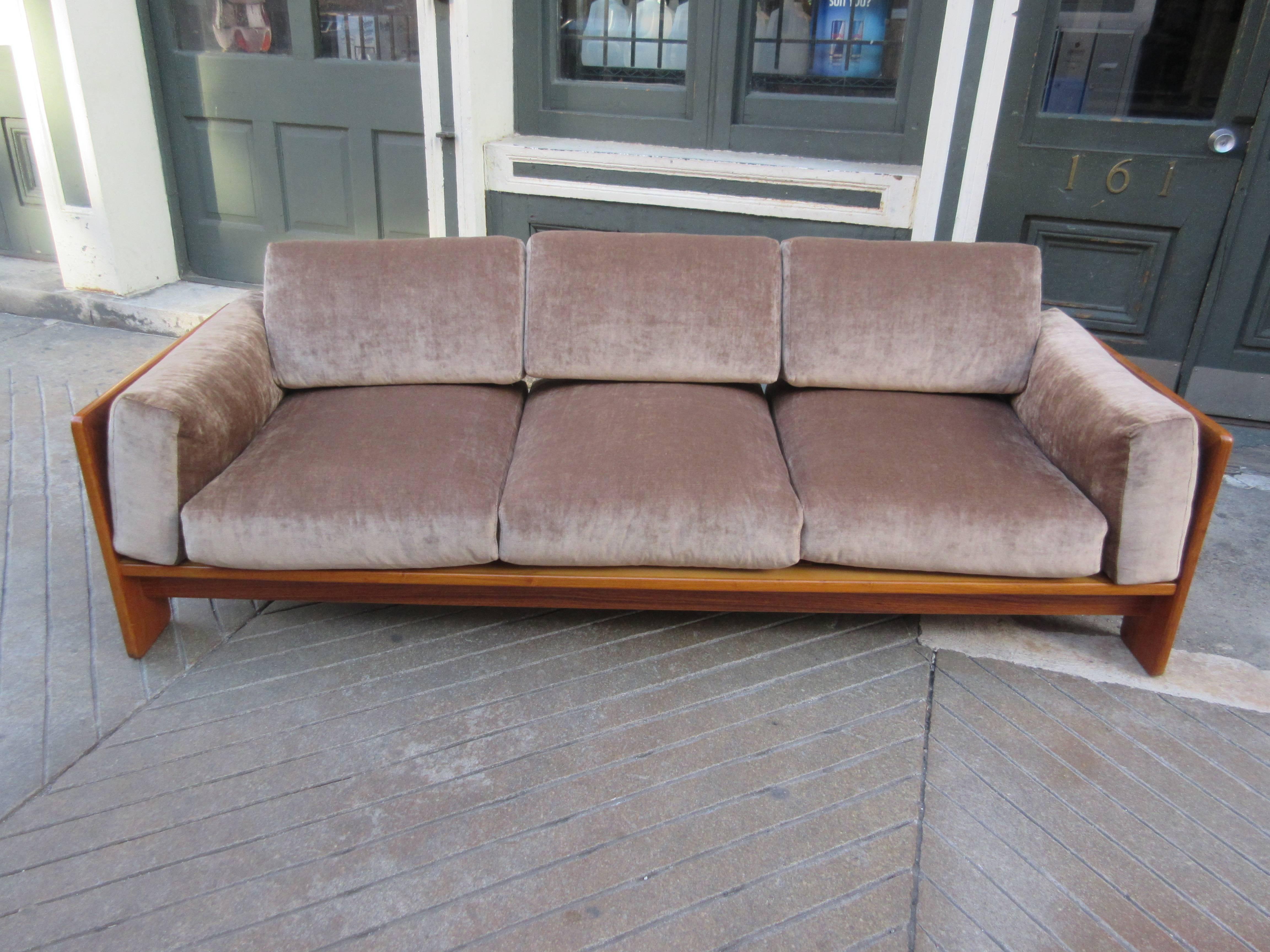 Mid-Century Modern Tobia Scarpa Bastiano Sofa for Knoll by Gavina in Rosewood