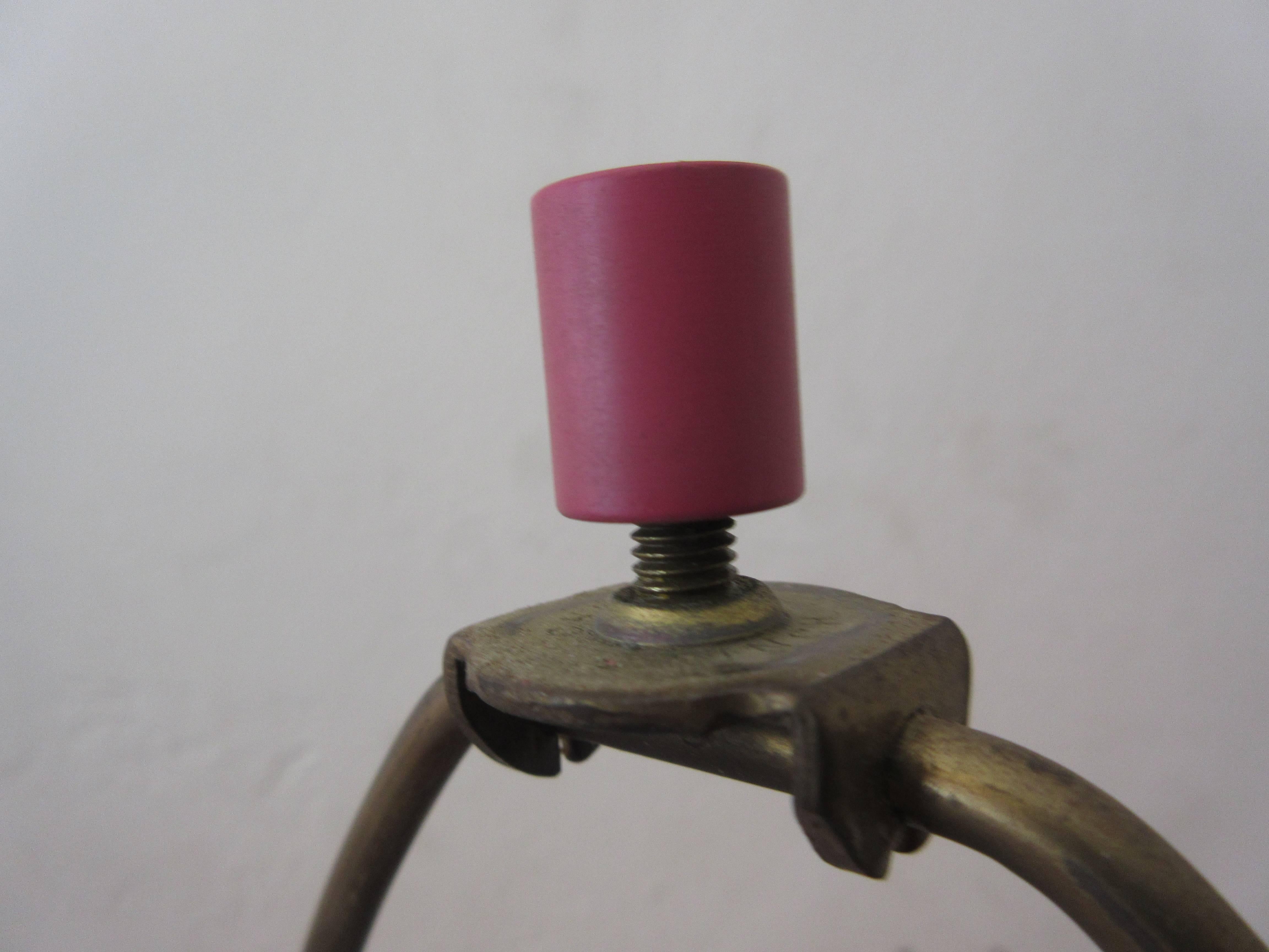 American Laurel Genie Magenta or Pink Table Lamp