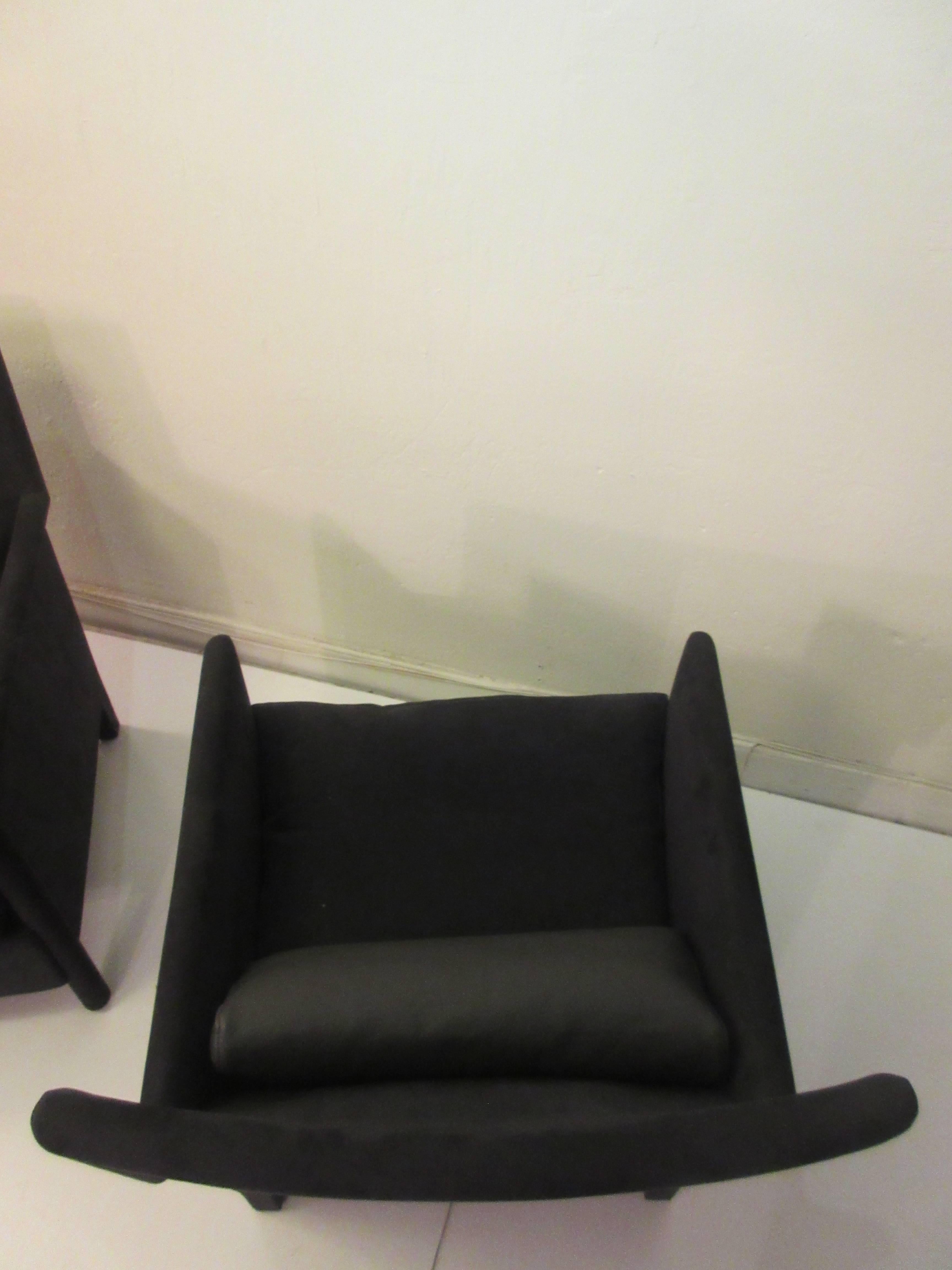 Molteni & C Leather Armchairs in Charcoal Suede In Excellent Condition In Philadelphia, PA