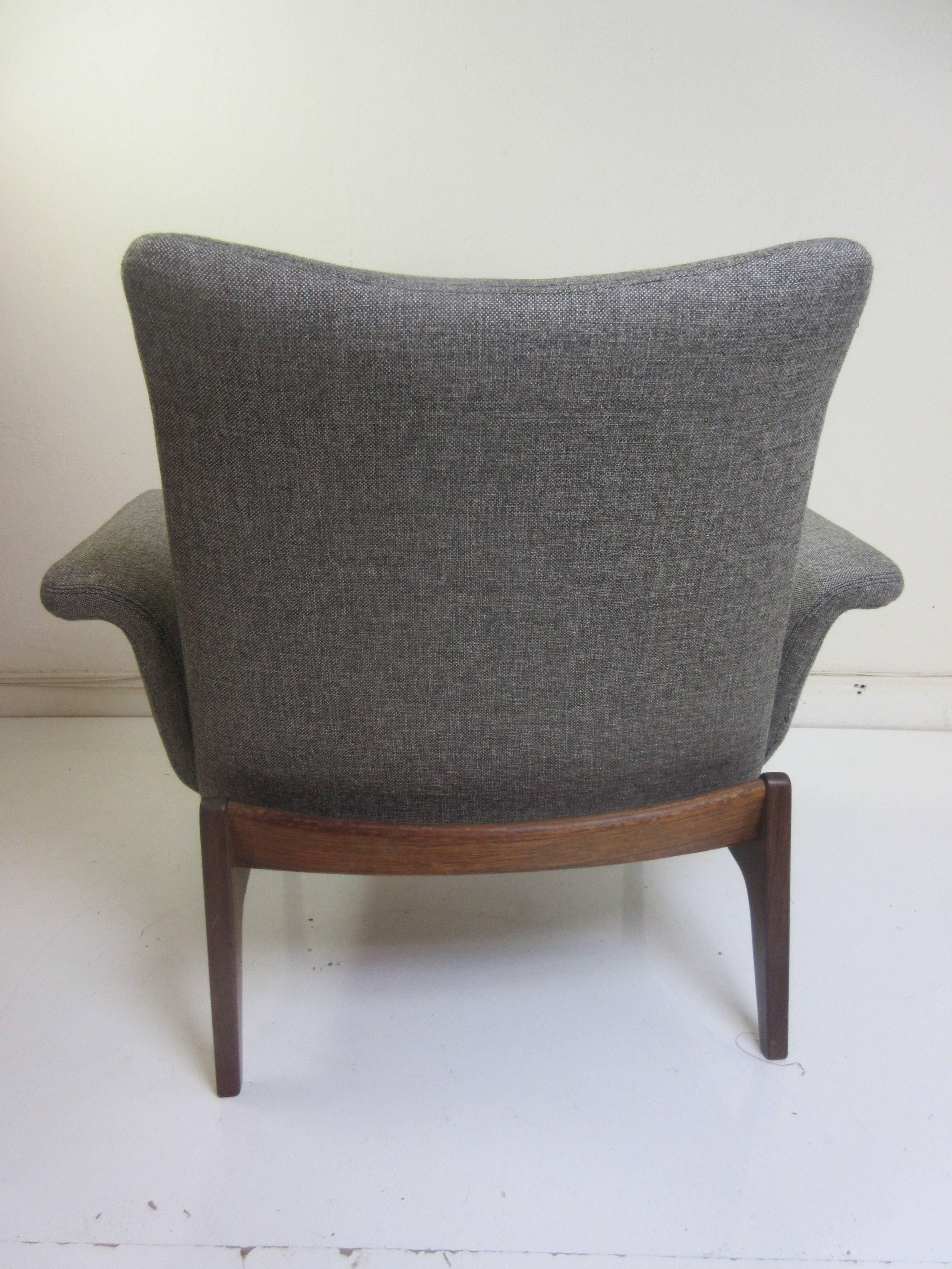 Scandinavian Modern Finn Juhl Easy Chair for France and Sons in Rosewood and Fabric