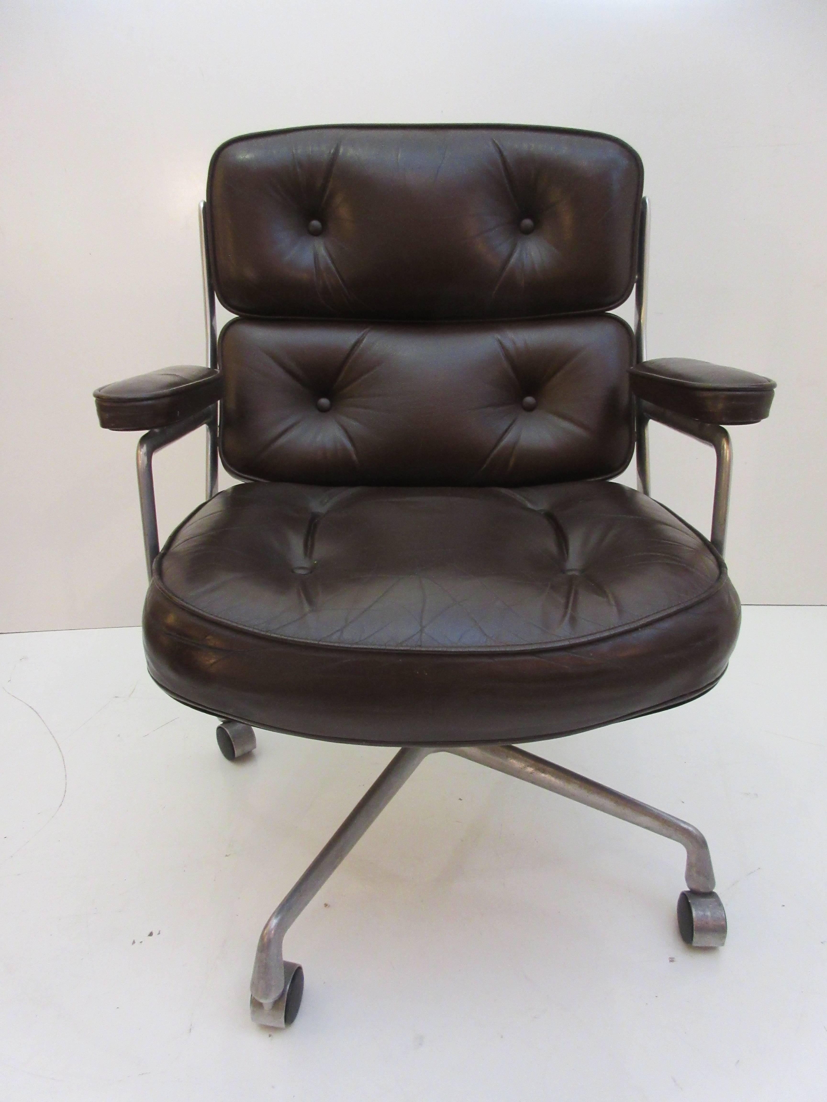 American Charles and Ray Eames Time Life Chair by Herman Miller