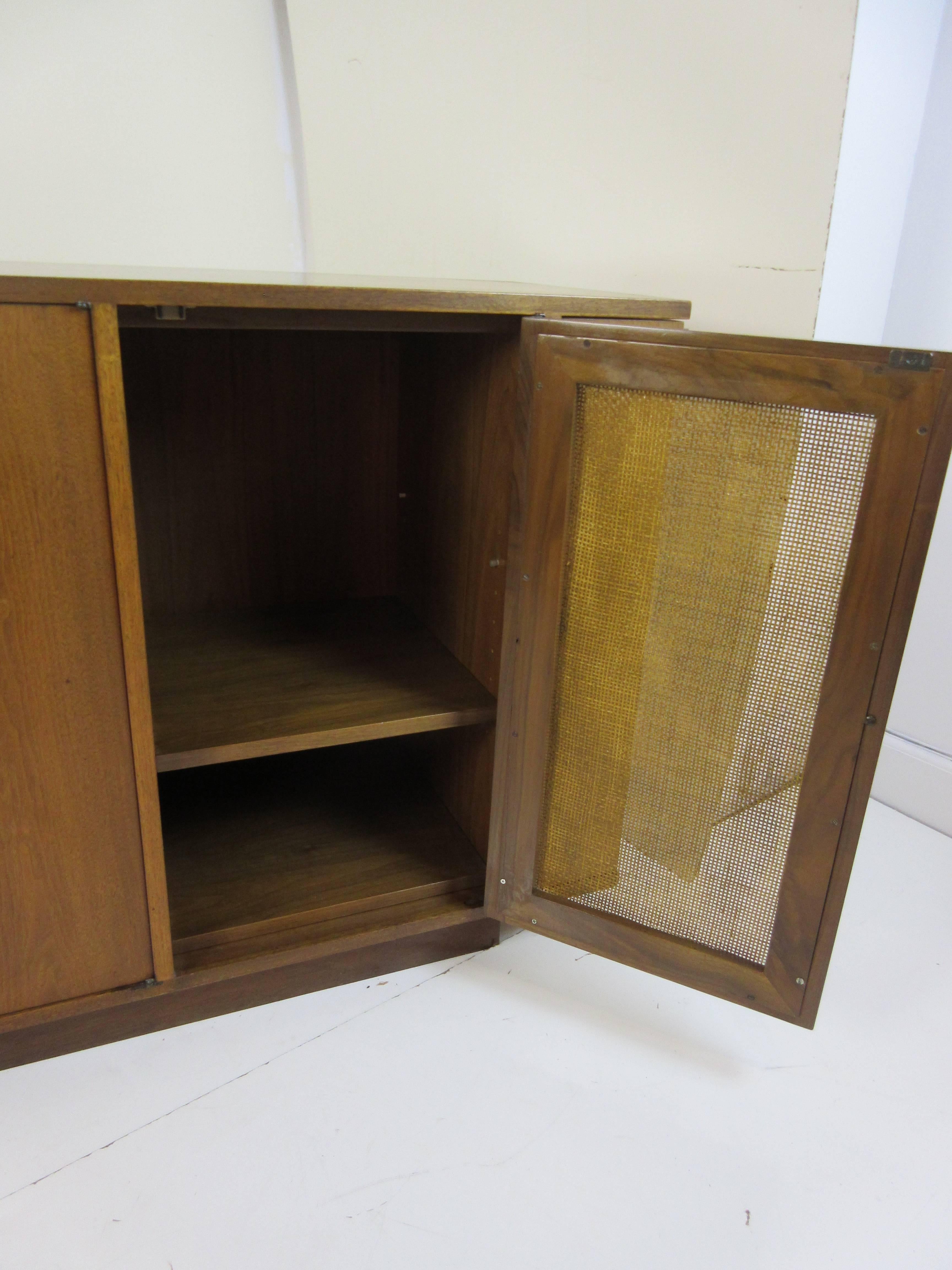 Mid-20th Century Edward Wormley for Dunbar Walnut Buffet