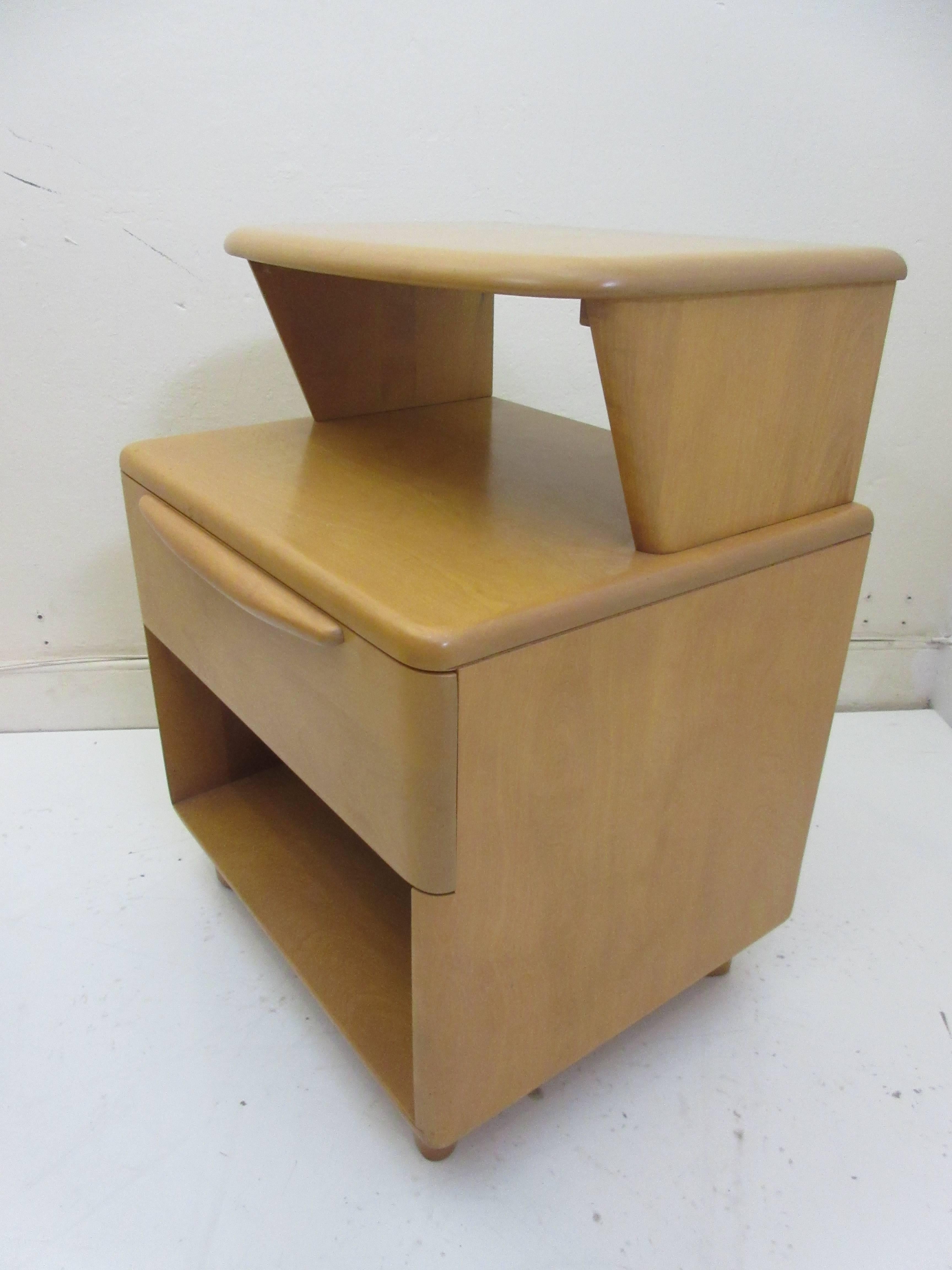 Mid-Century Modern Heywood Wakefield Encore Nightstand