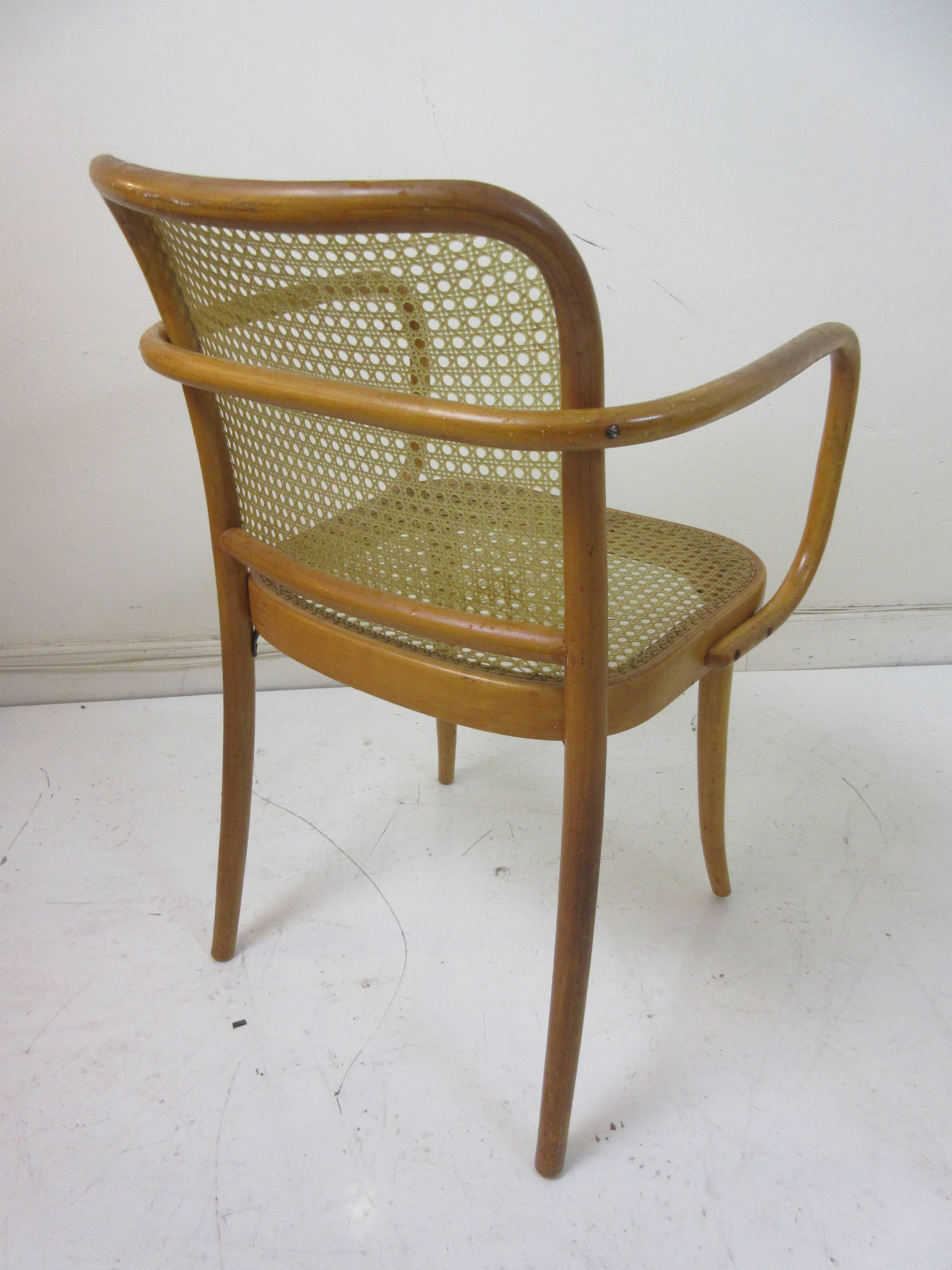 hoffman 811 chair