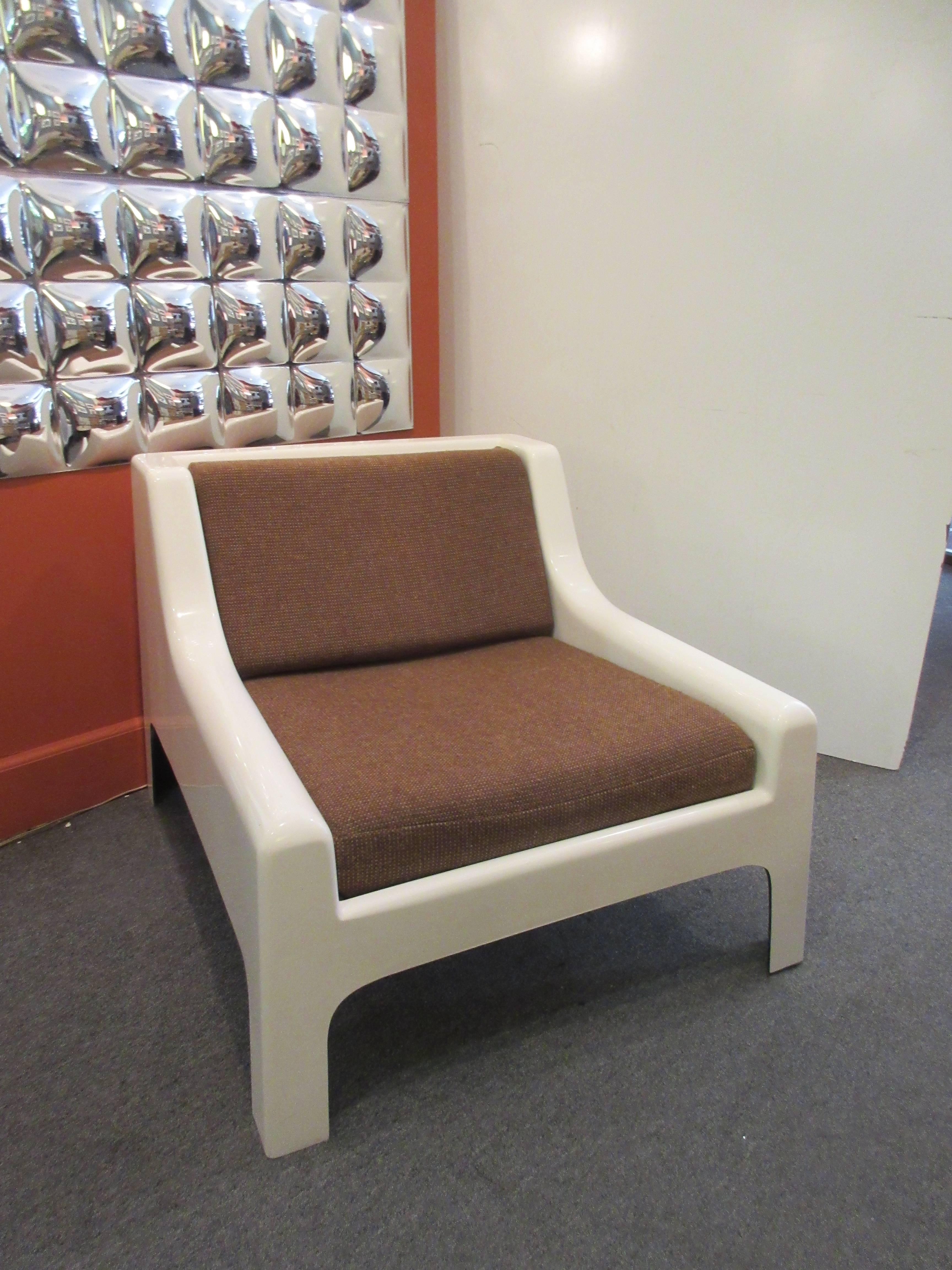 Mid-Century Modern Cappellini 1960s Fiberglass Sofa and Chair