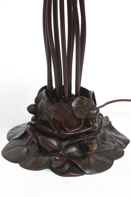 Early 20th Century Tiffany Studios Twelve-Light Lilly Table Lamp For Sale