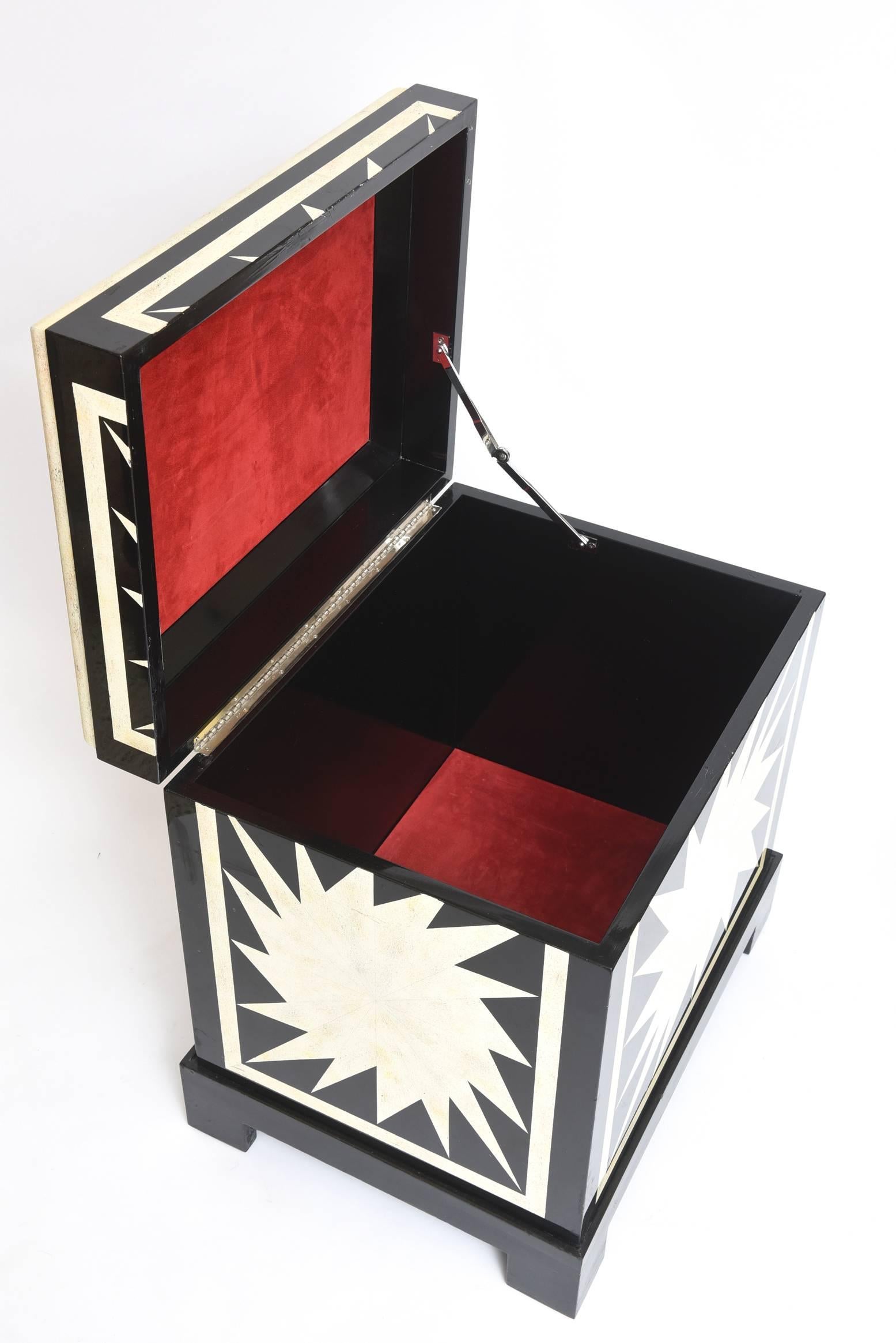 This is one of Karl Springers' most exuberant designs.
The Graphic nature of the design conceals ample storage.