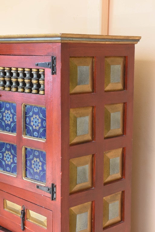 Spanish Hand-Painted Antique Kitchen Cupboard with Blue Tiles In Good Condition In West Palm Beach, FL