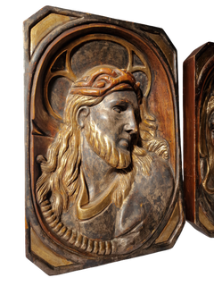 Spectacular pair of early wall reliefs Jesus & Mary Christ & Madonna, 1850 Spain