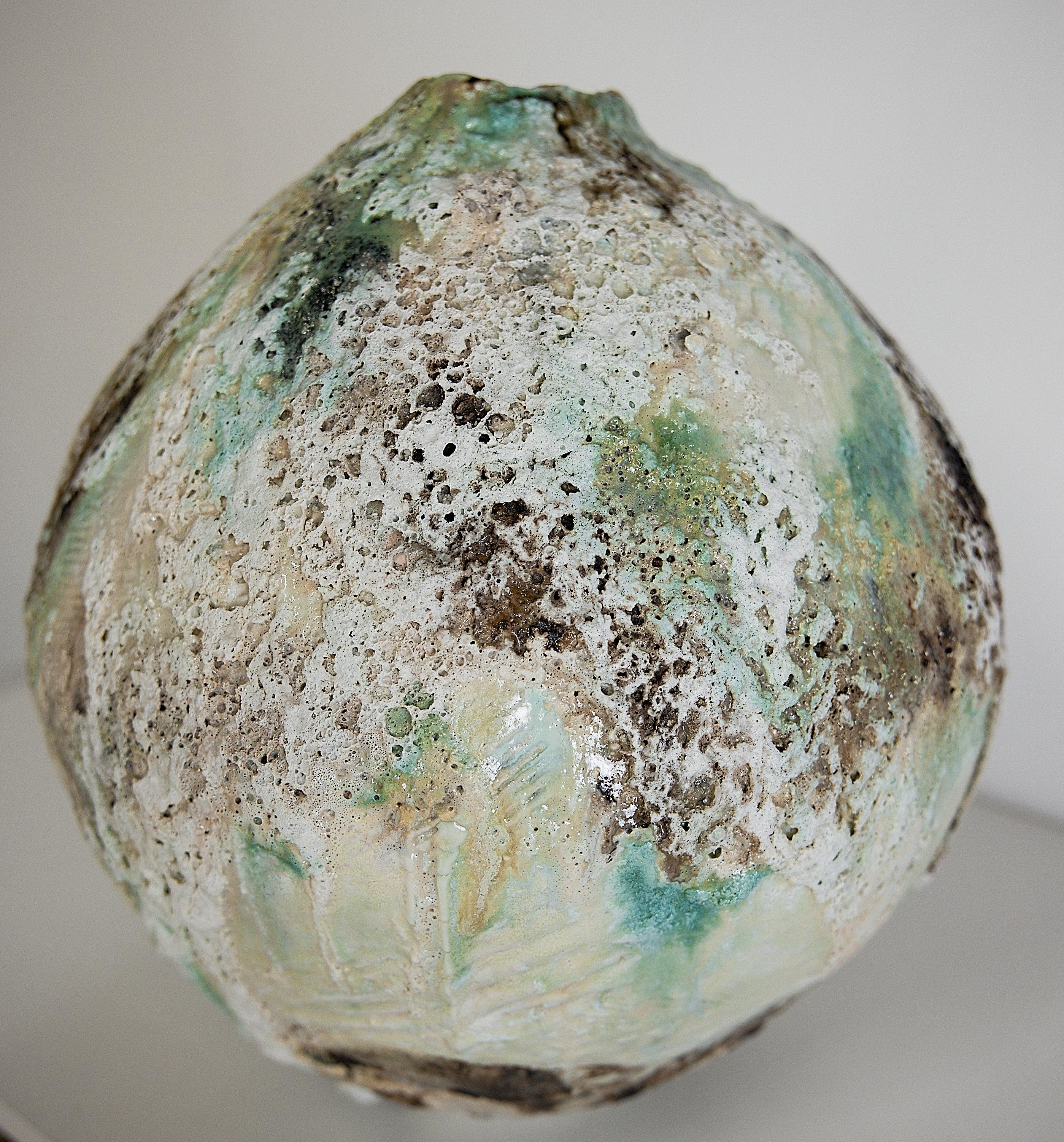 Wabi Sabi Woodland Series Moon Vase II Bold Centerpiece In New Condition For Sale In Van Nuys, CA