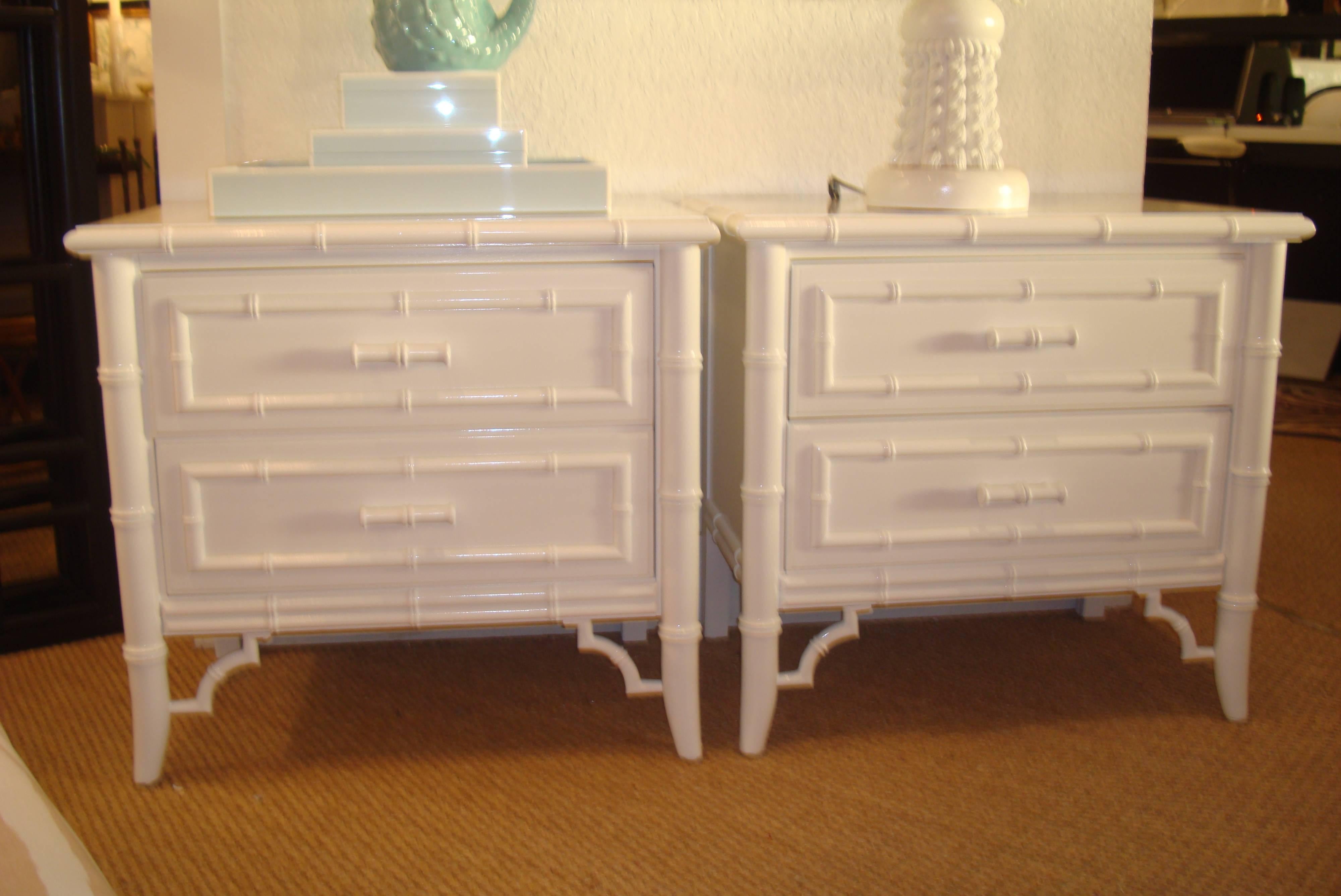 20th Century Pair of Lacquered Faux Bamboo Side Dressers