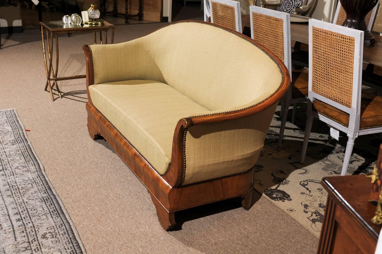 19th Century Period Louis Philippe Settee in Burled Walnut, circa 1840 For Sale