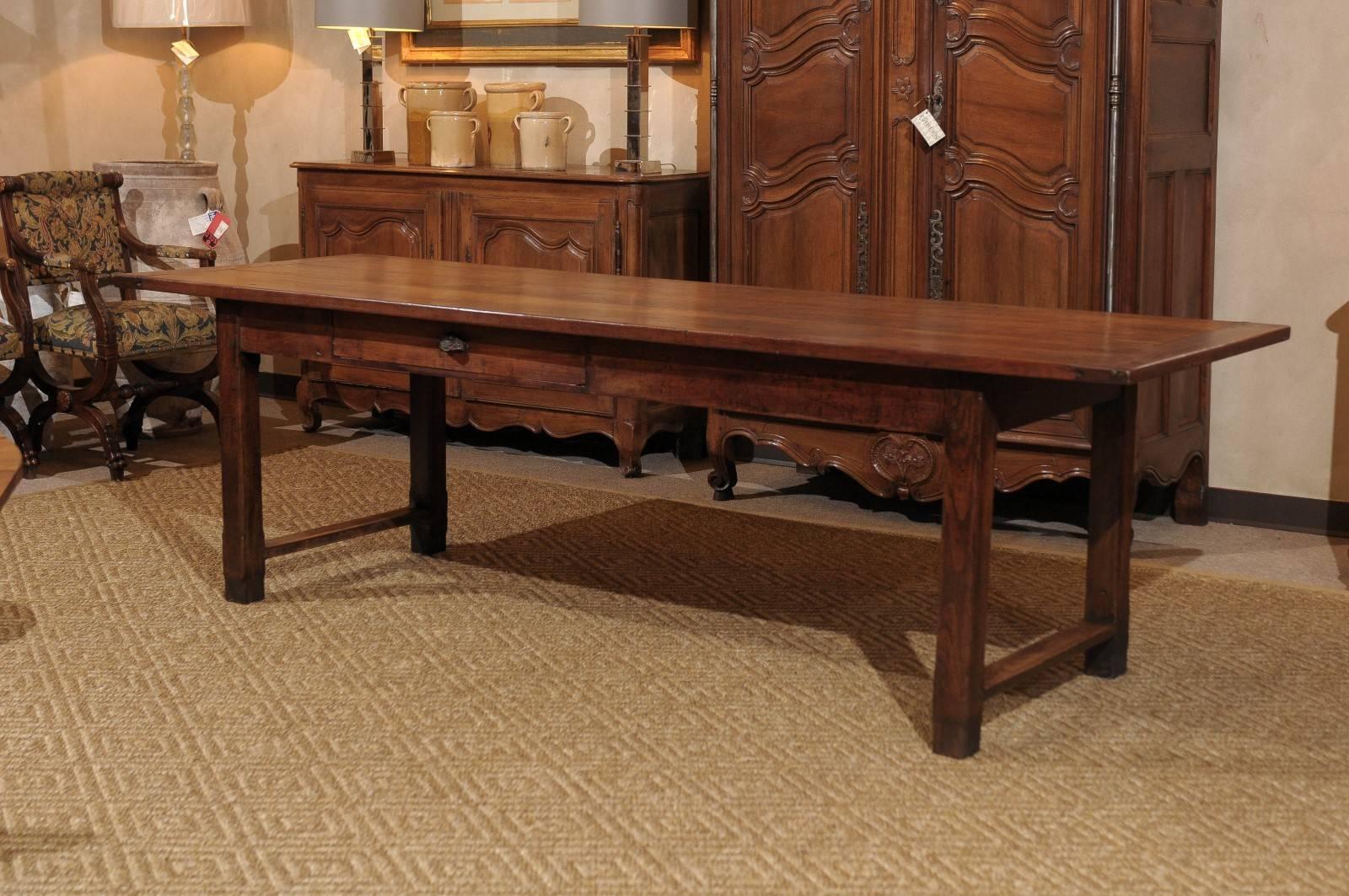 Mid-Century French Cherry Farm Table, circa 1945 For Sale 2